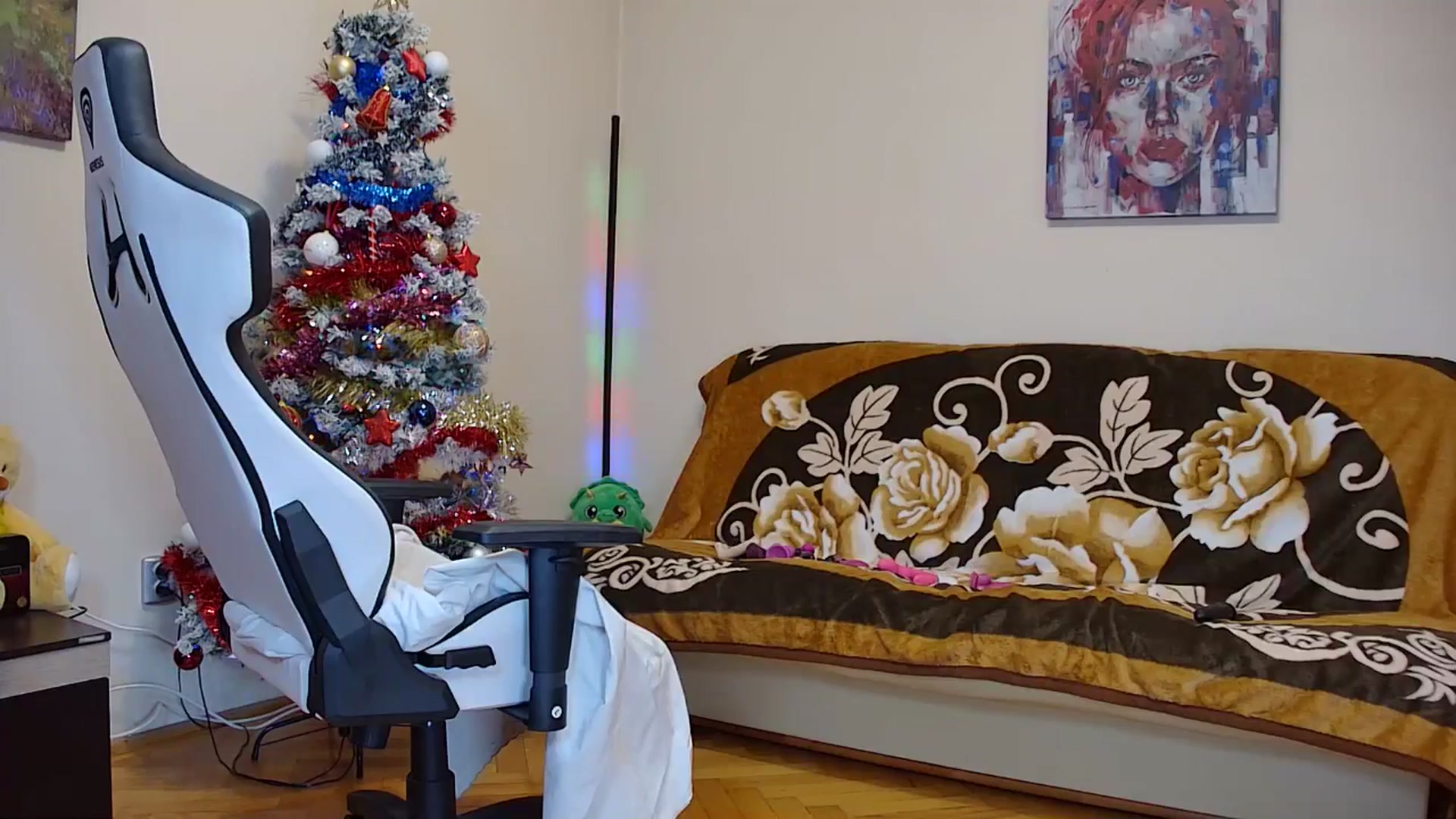 Gallery image thumbnail from Fiama77's myfreecams stream on, 12/25/2024, 06:30 image 18 of 20