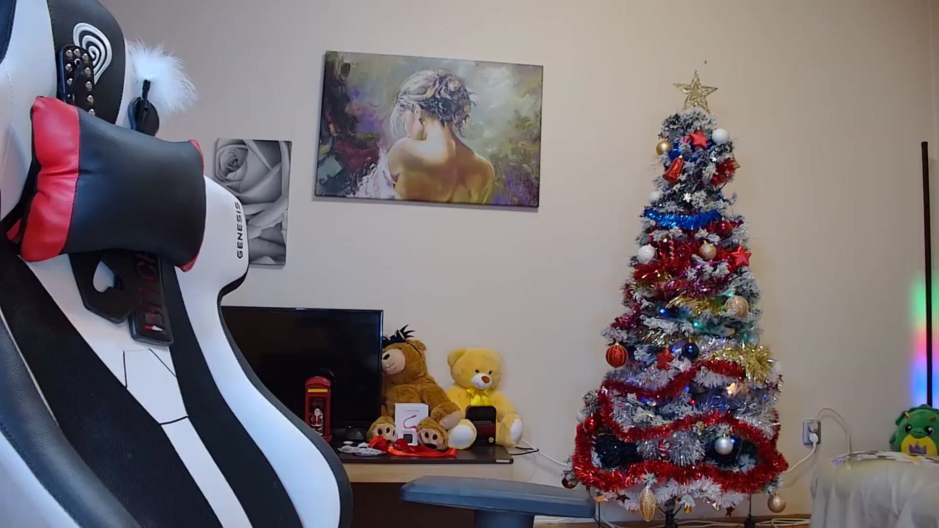 Gallery image thumbnail from Fiama77's myfreecams stream on, 12/25/2024, 23:37 image 8 of 20