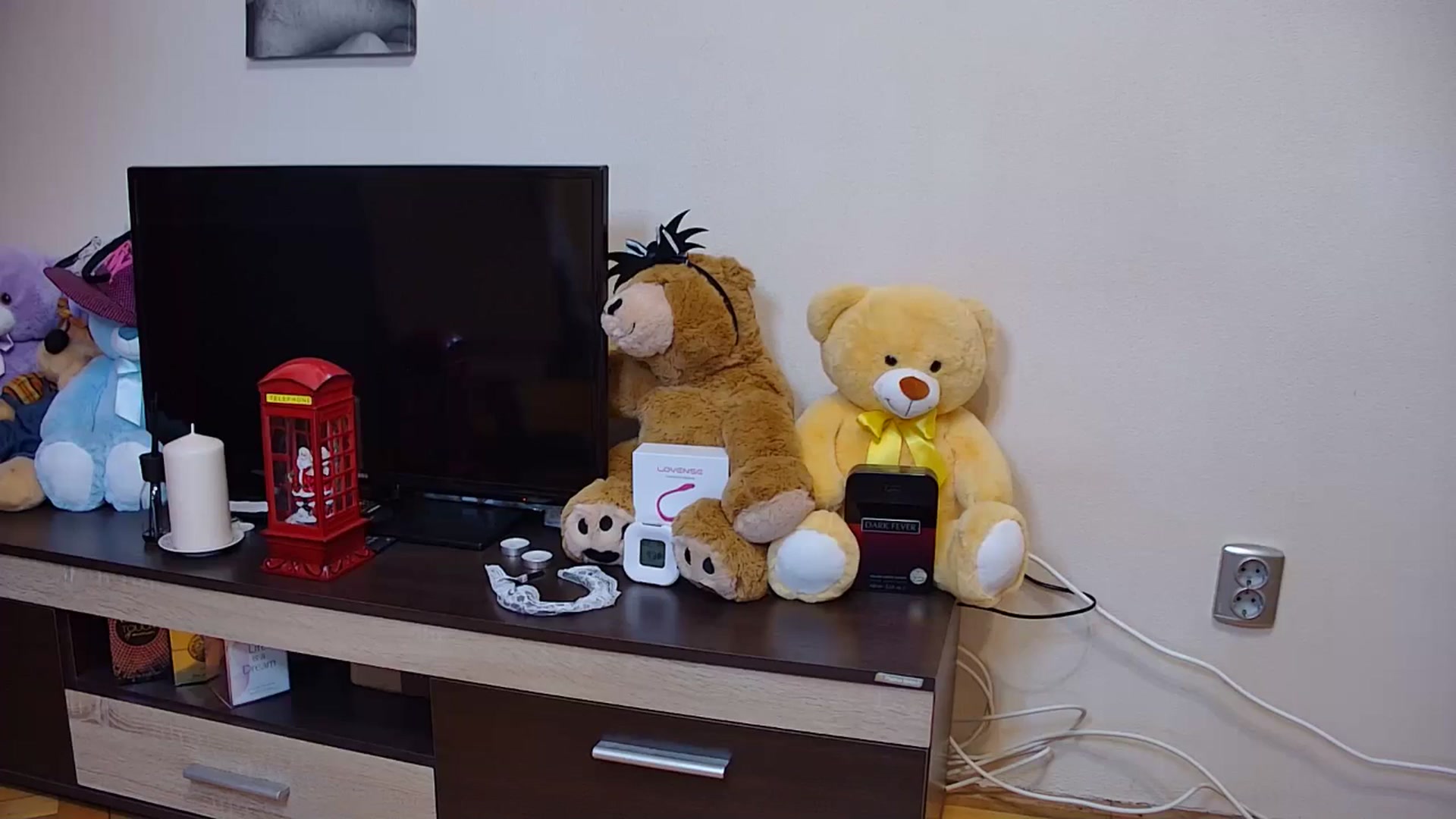 Gallery image thumbnail from Fiama77's myfreecams stream on, 01/21/2025, 07:01 image 1 of 20