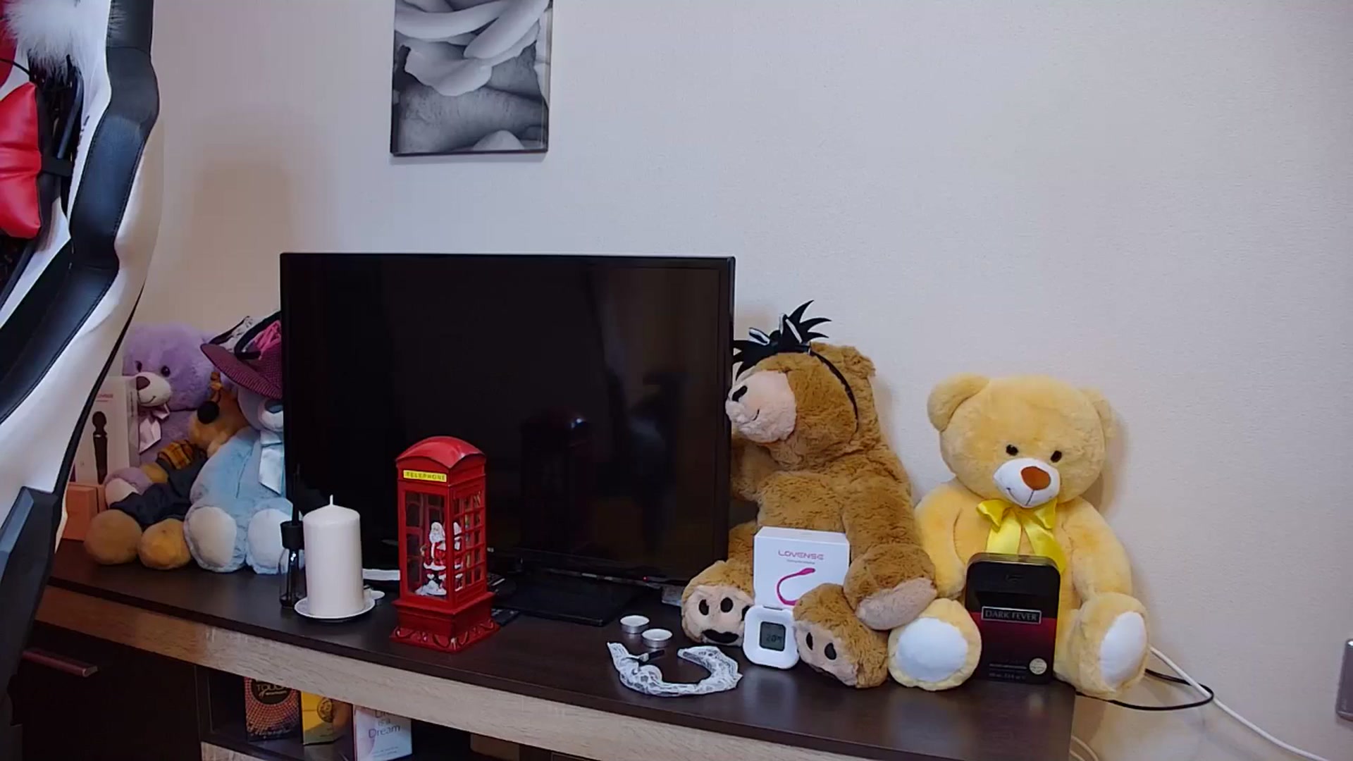 Gallery image thumbnail from Fiama77's myfreecams stream on, 01/21/2025, 07:01 image 15 of 20