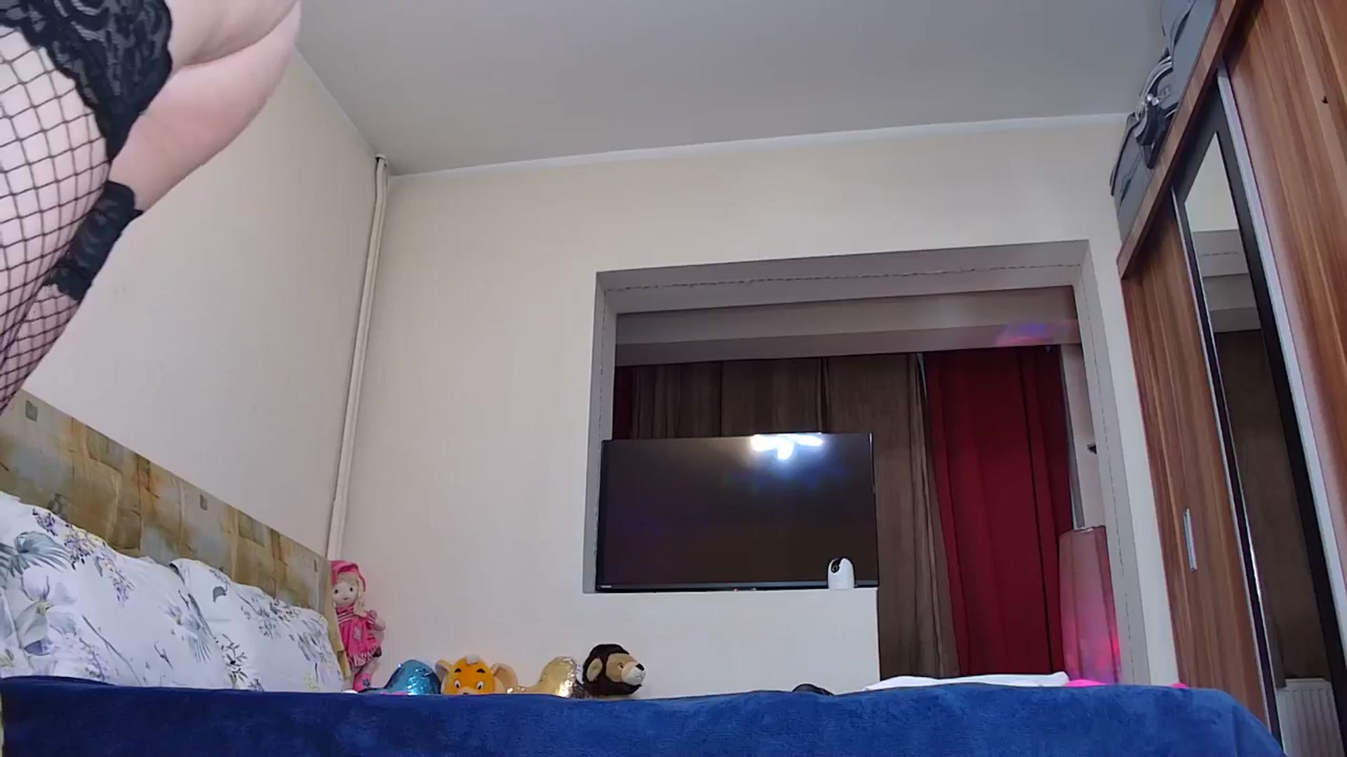 Gallery image thumbnail from Fiama77's myfreecams stream on, 01/27/2025, 07:03 image 16 of 20