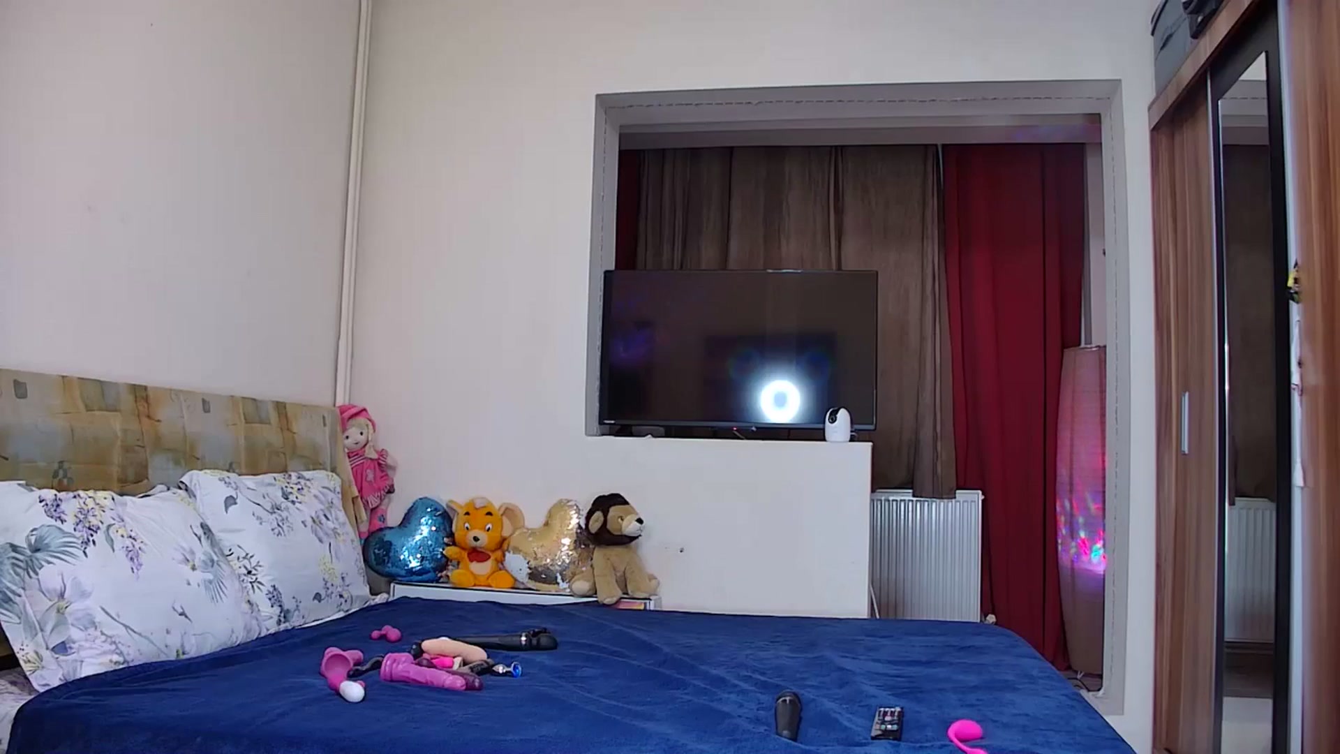 Gallery image thumbnail from Fiama77's myfreecams stream on, 01/27/2025, 07:03 image 2 of 20