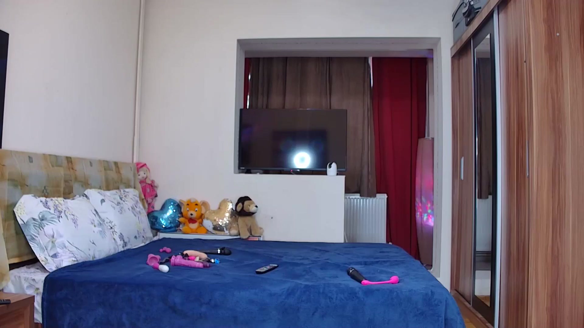 Gallery image thumbnail from Fiama77's myfreecams stream on, 01/27/2025, 08:02 image 1 of 20