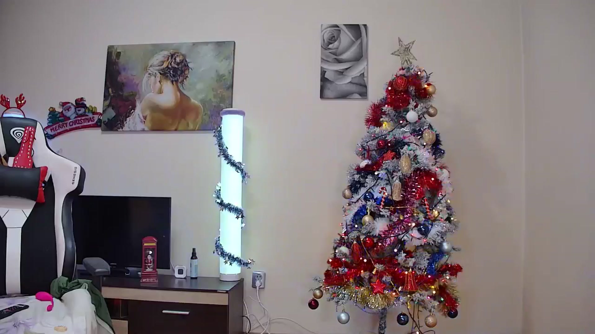 Gallery image thumbnail from Fiama77's myfreecams stream on, 12/15/2025, 04:06 image 12 of 20