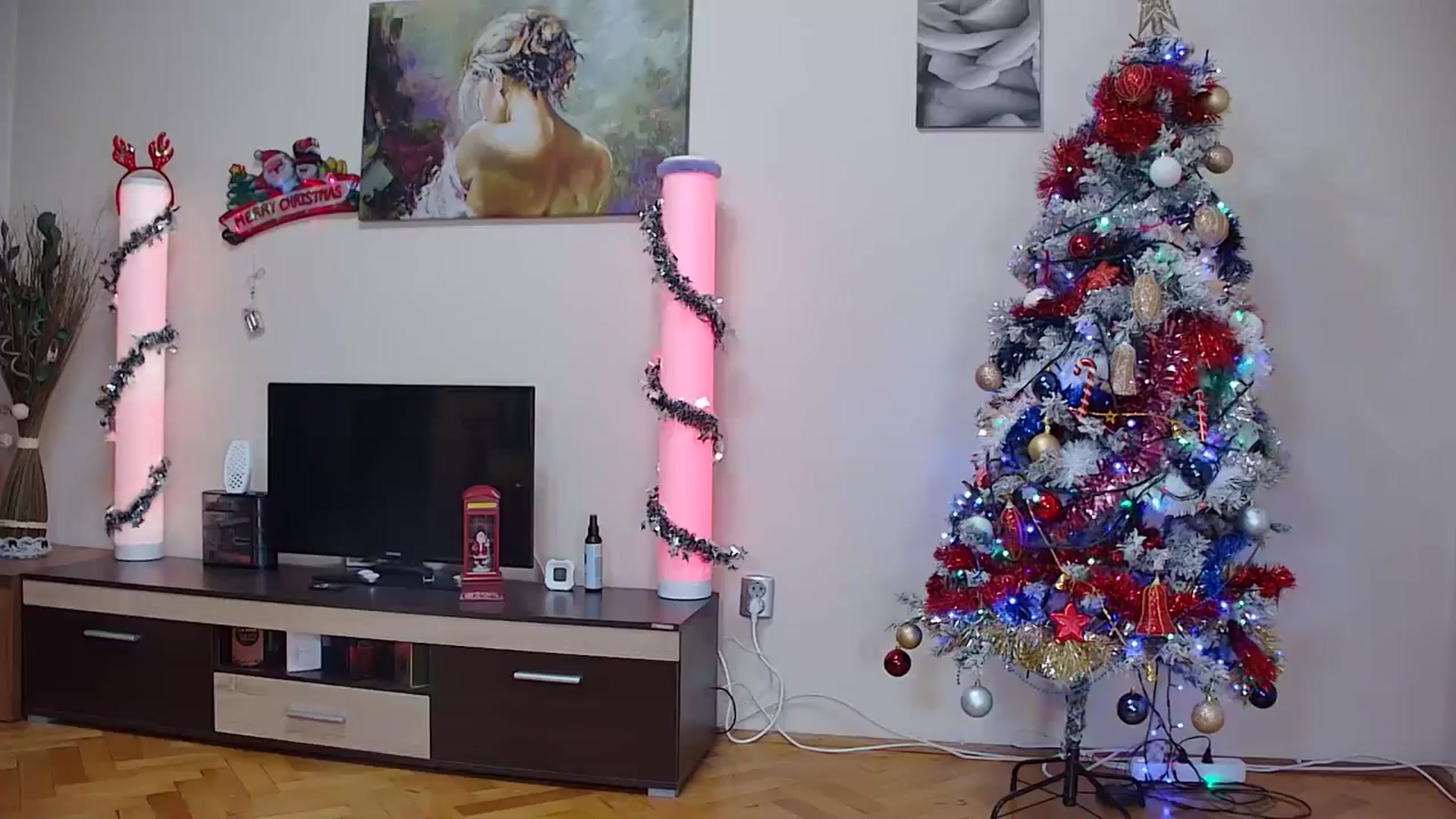 Gallery image thumbnail from Fiama77's myfreecams stream on, 12/24/2025, 22:42 image 17 of 20