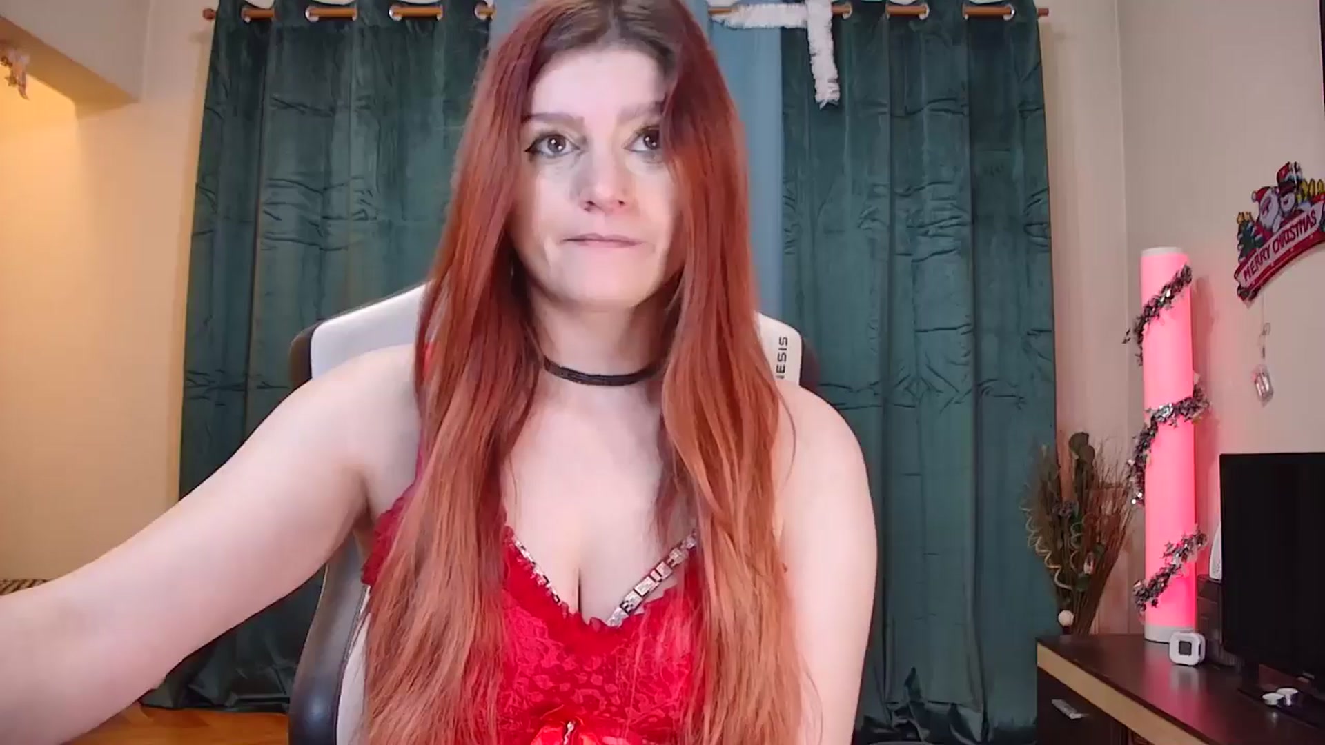 Gallery image thumbnail from Fiama77's myfreecams stream on, 12/31/2025, 23:54 image 2 of 20