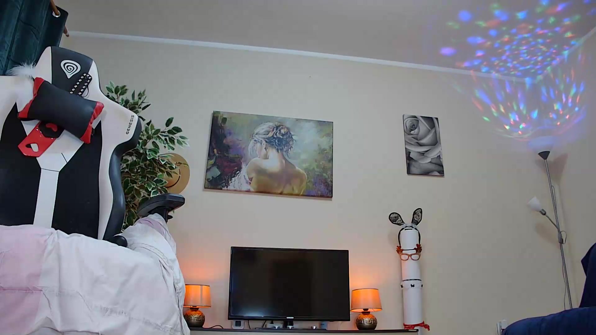 Gallery image thumbnail from Fiama77's myfreecams stream on, 08/24/2026, 24:55 image 4 of 20