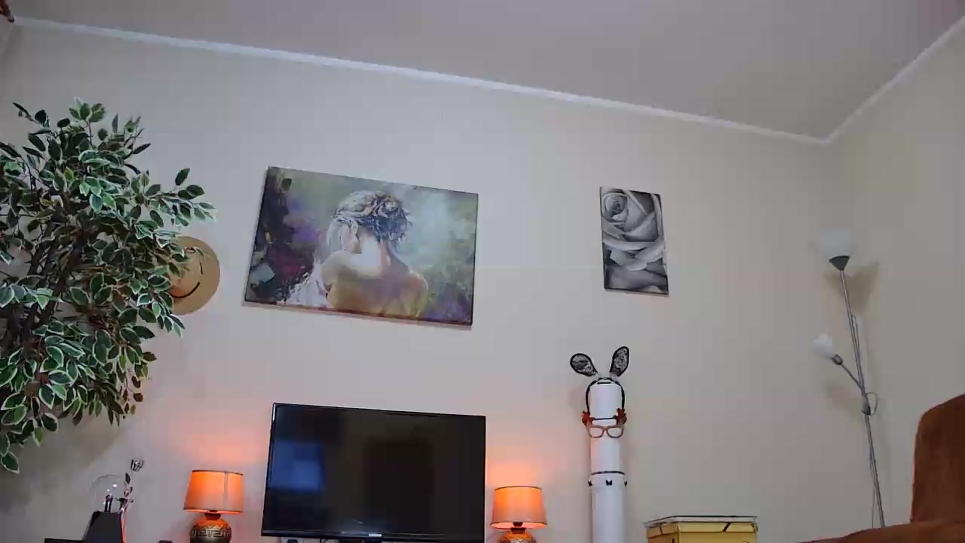 Gallery image thumbnail from Fiama77's myfreecams stream on, 09/06/2026, 24:43 image 1 of 20