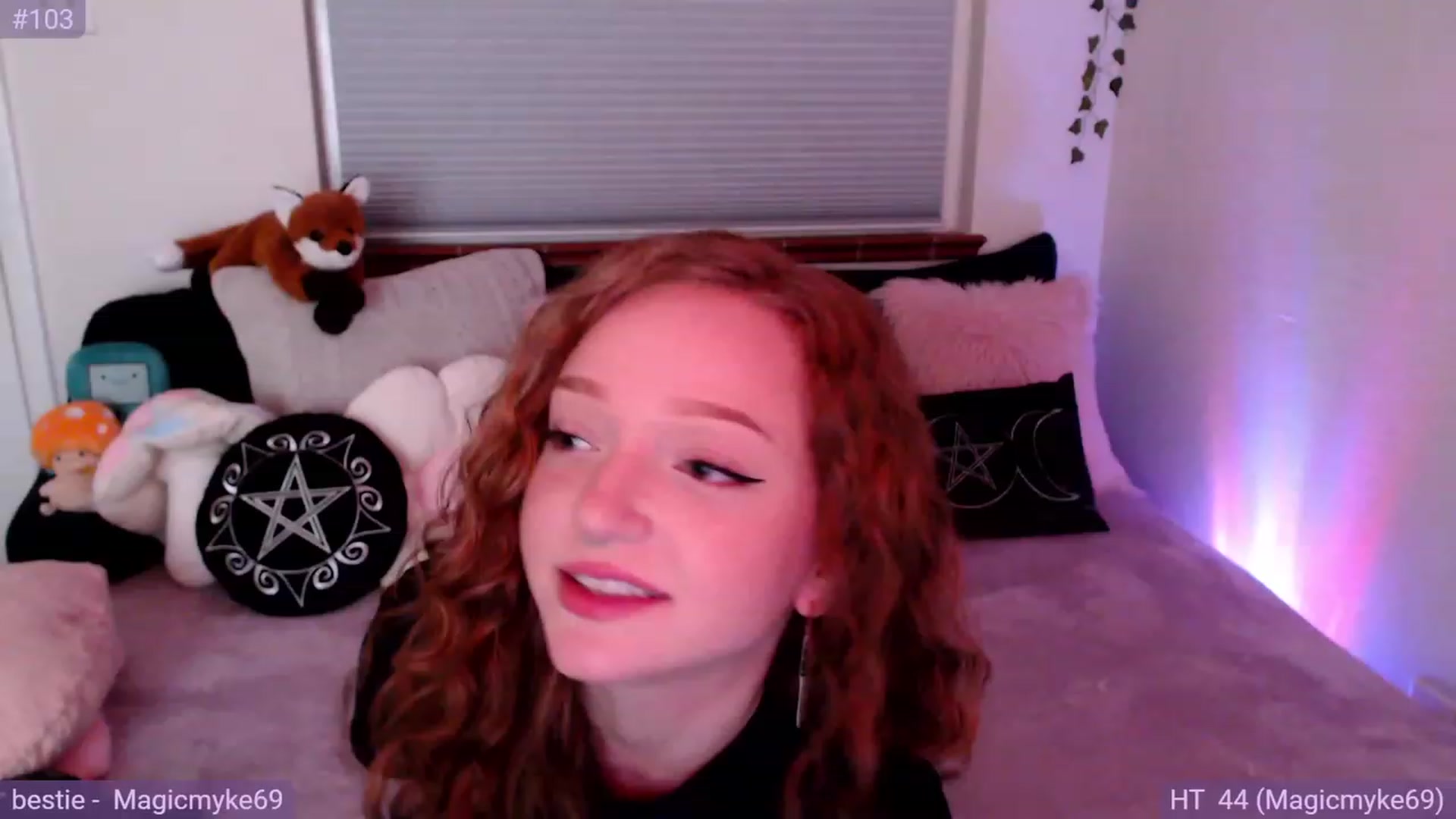 Gallery image thumbnail from FidayThe13th's myfreecams stream on, 10/14/2023, 07:34 image 3 of 20