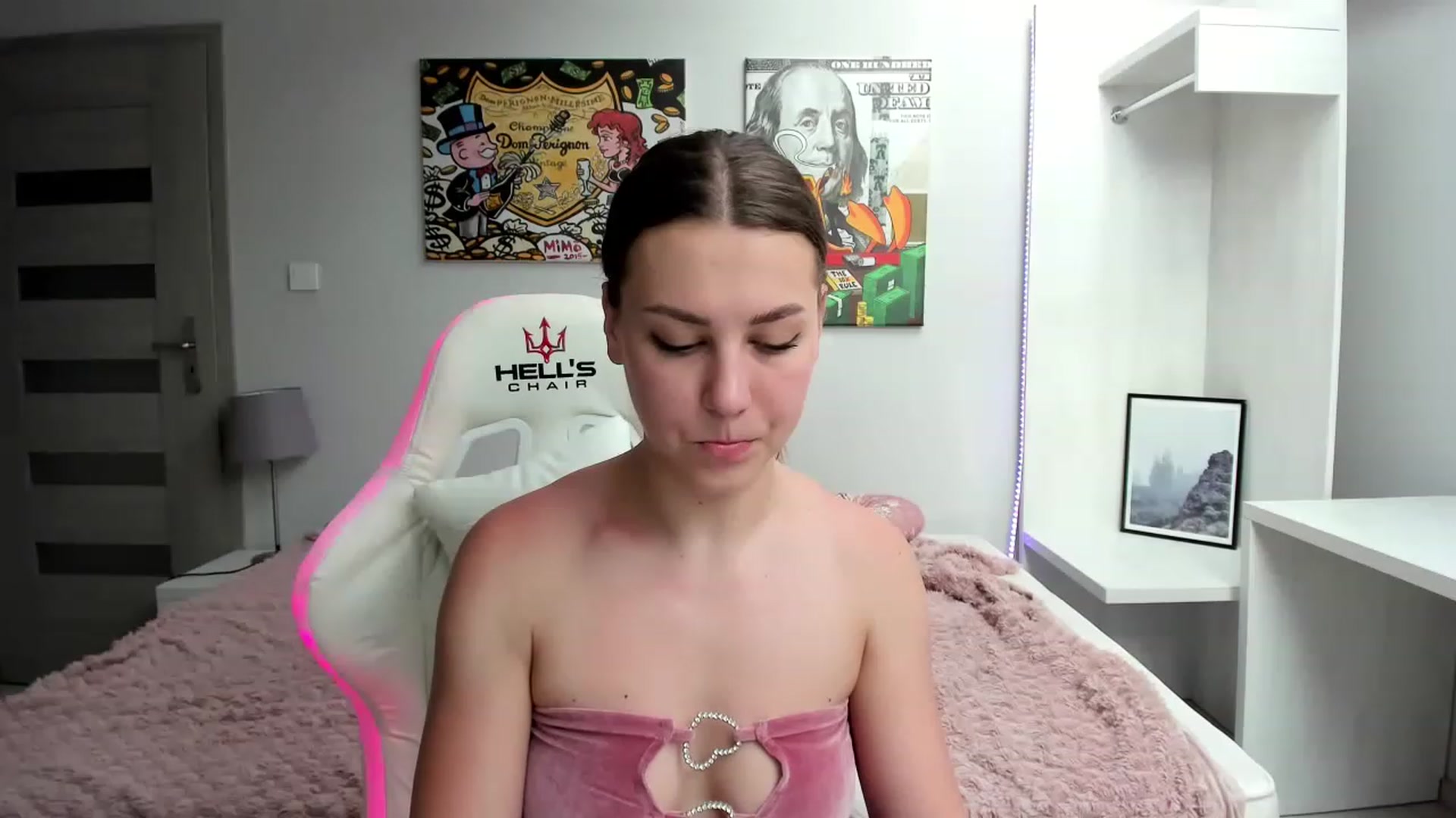 Gallery image thumbnail from FieryNikol's myfreecams stream on, 05/22/2023, 15:46 image 2 of 20