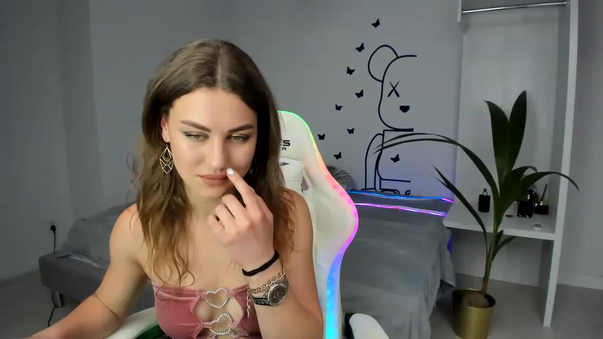 Gallery image thumbnail from FieryNikol's myfreecams stream on, 05/25/2023, 15:30 image 11 of 20