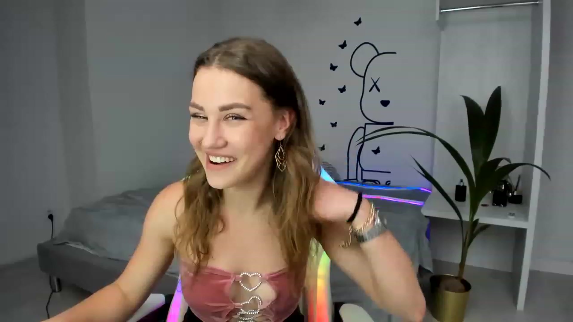 Gallery image thumbnail from FieryNikol's myfreecams stream on, 05/25/2023, 15:30 image 1 of 20