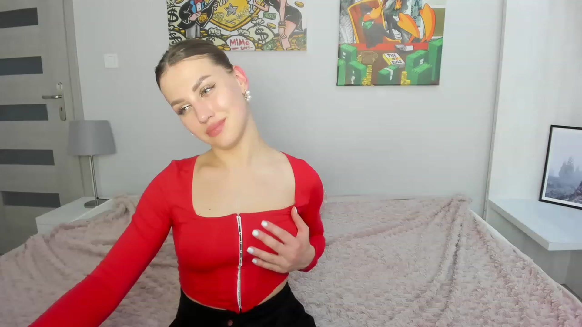 Gallery image thumbnail from FieryNikol's myfreecams stream on, 06/03/2023, 18:23 image 13 of 20