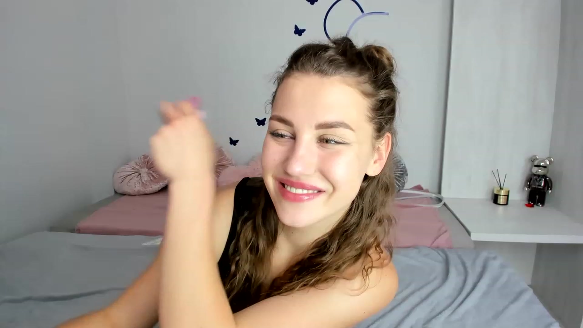 Gallery image thumbnail from FieryNikol's myfreecams stream on, 06/16/2023, 17:59 image 14 of 20