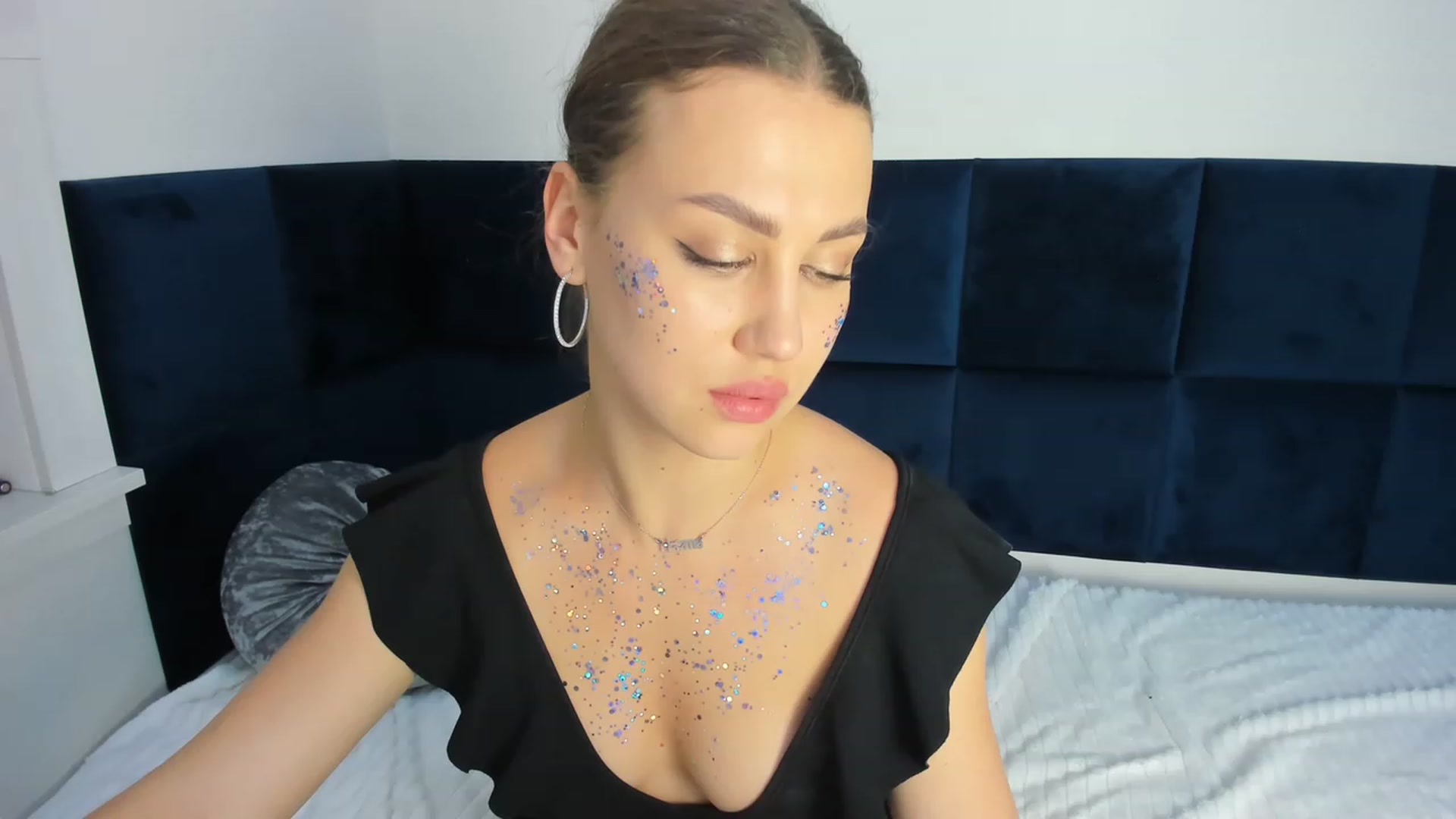 Gallery image thumbnail from FieryNikol's myfreecams stream on, 06/18/2023, 18:10 image 20 of 20