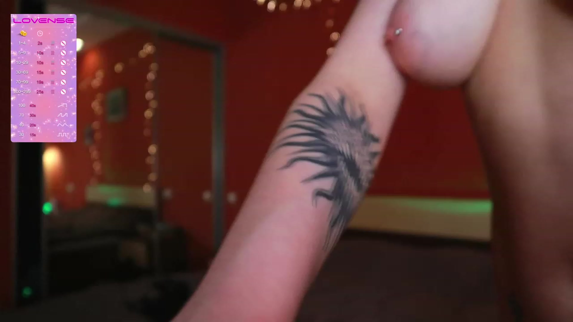 Gallery image thumbnail from Fieryflash's myfreecams stream on, 07/04/2023, 19:18 image 12 of 20