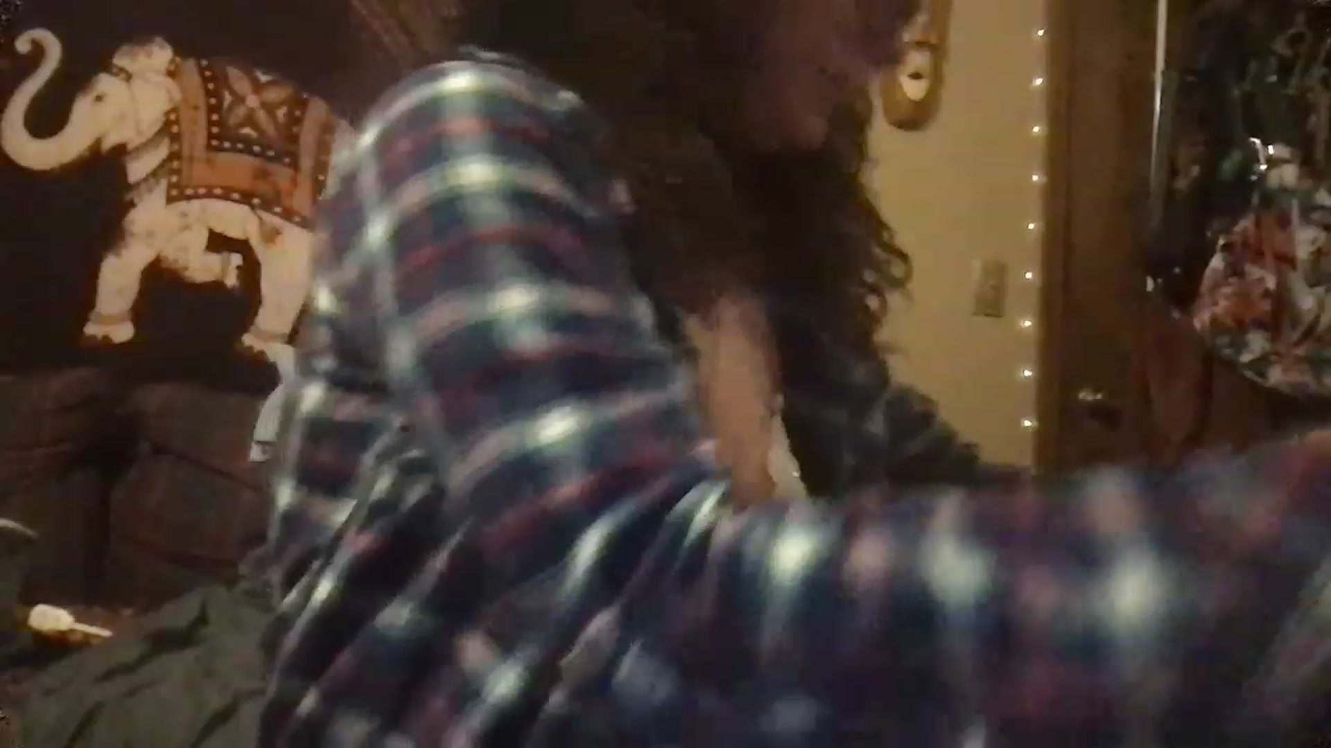 Gallery image thumbnail from Fifilarue1313's myfreecams stream on, 11/16/2022, 14:16 image 8 of 20