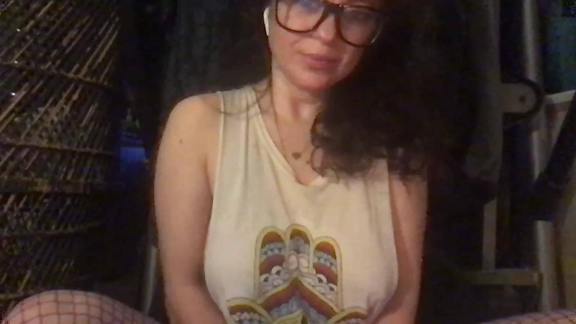 Gallery image thumbnail from Fifilarue1313's myfreecams stream on, 11/21/2022, 11:53 image 7 of 20