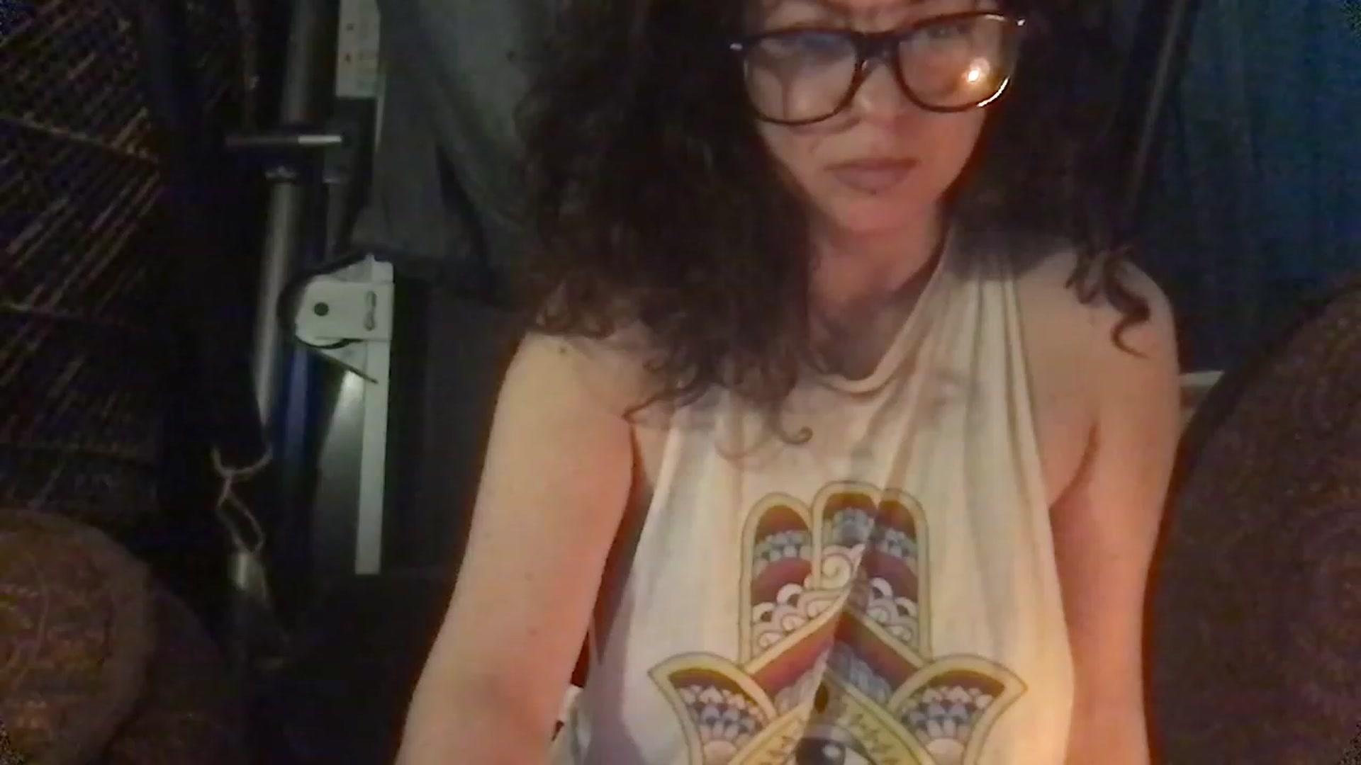 Gallery image thumbnail from Fifilarue1313's myfreecams stream on, 12/07/2022, 14:05 image 7 of 20