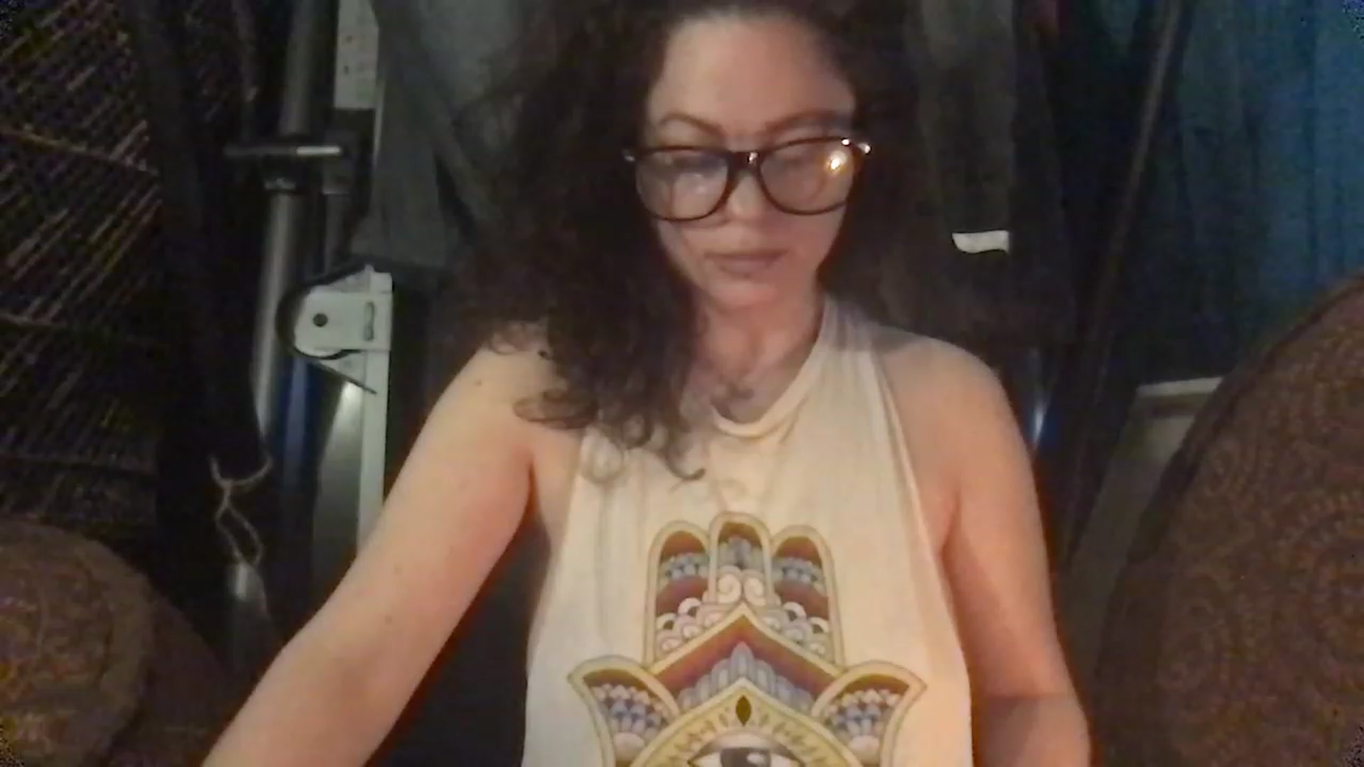 Gallery image thumbnail from Fifilarue1313's myfreecams stream on, 12/07/2022, 14:05 image 6 of 20