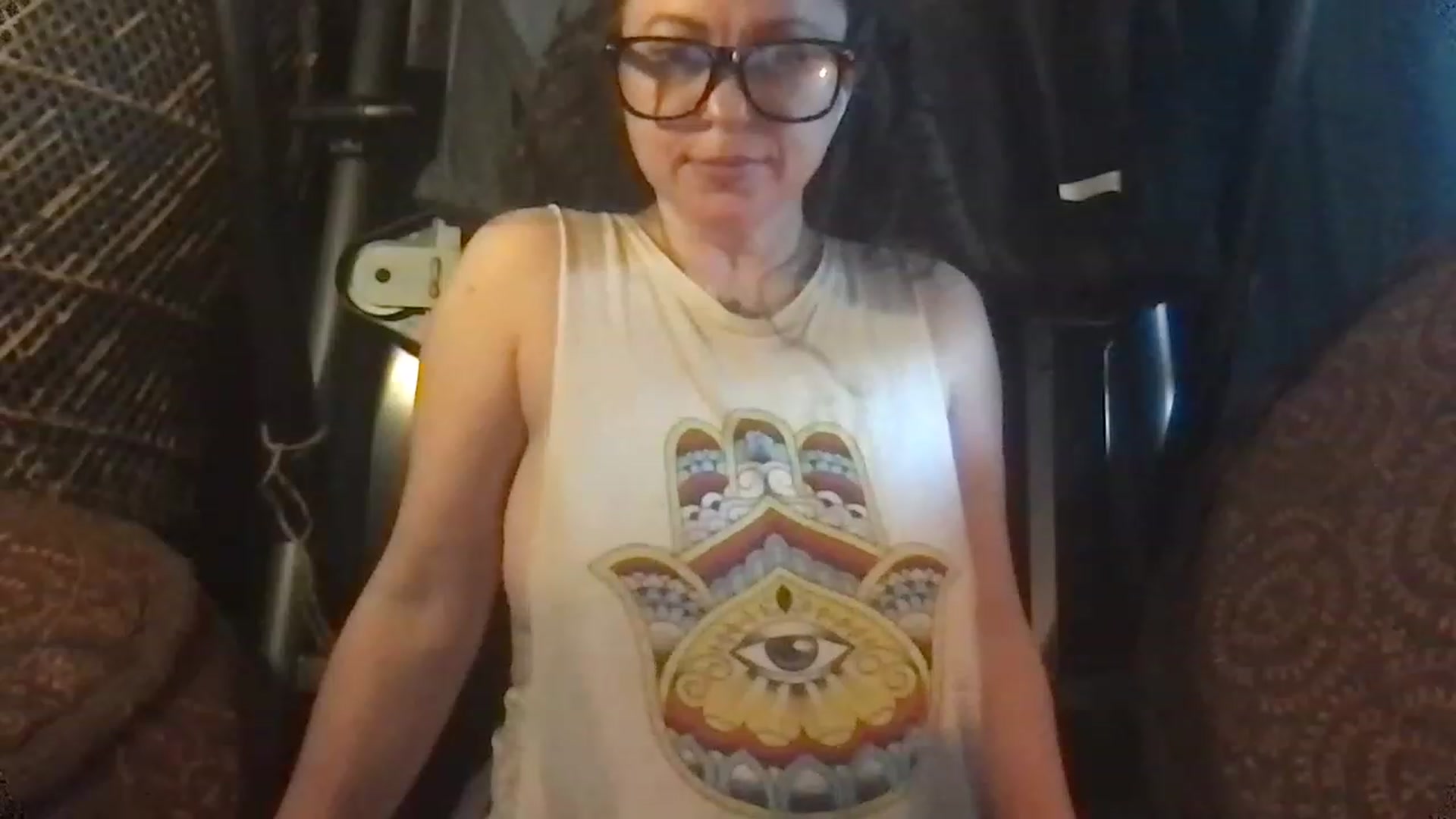 Gallery image thumbnail from Fifilarue1313's myfreecams stream on, 12/07/2022, 15:39 image 13 of 20