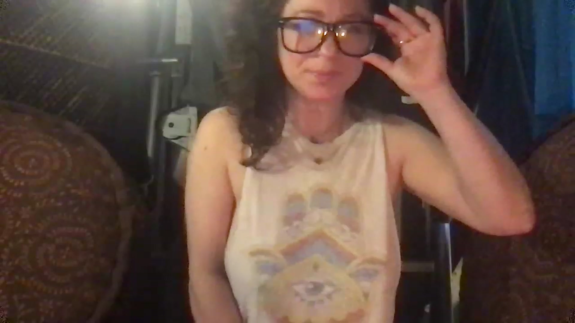 Gallery image thumbnail from Fifilarue1313's myfreecams stream on, 12/07/2022, 20:03 image 6 of 20