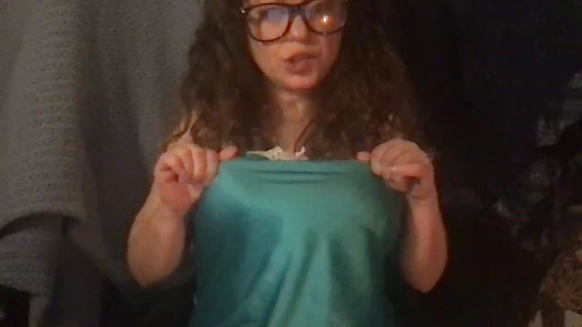 Gallery image thumbnail from Fifilarue1313's myfreecams stream on, 12/30/2022, 12:23 image 6 of 20
