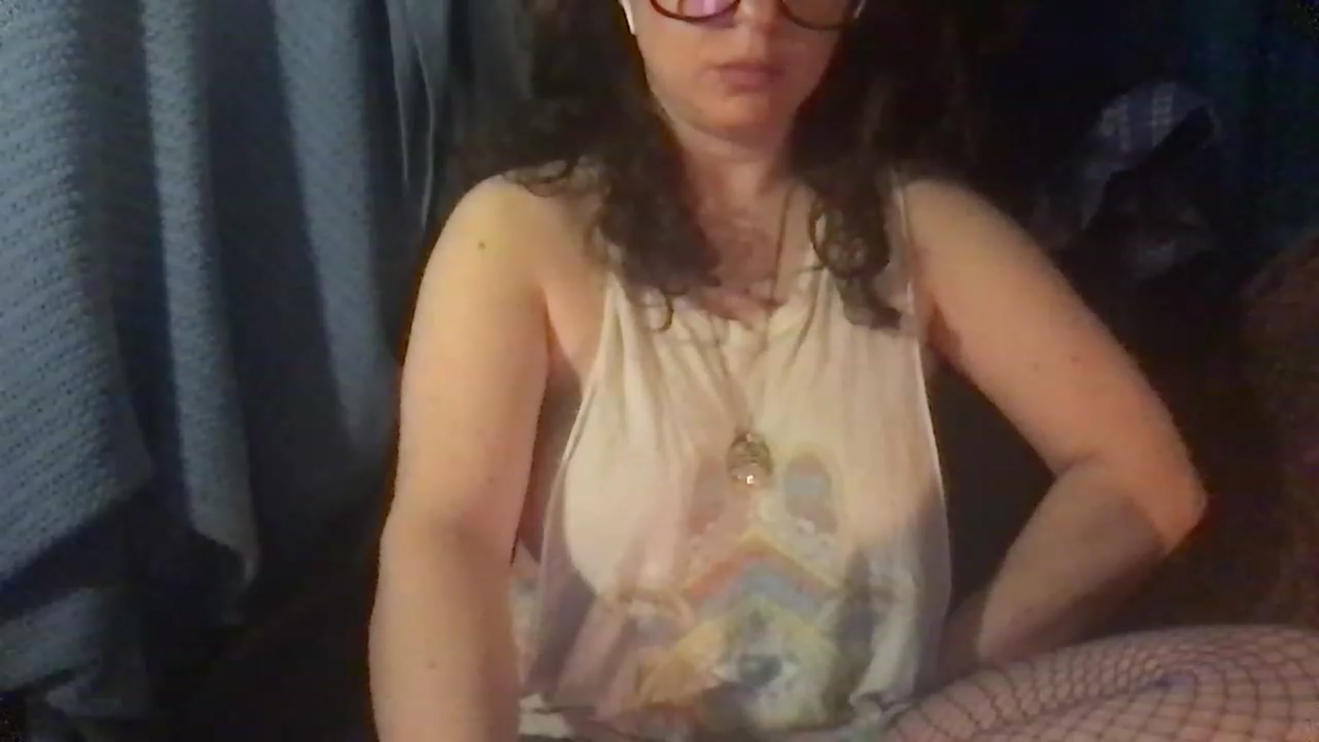 Gallery image thumbnail from Fifilarue1313's myfreecams stream on, 01/09/2023, 11:46 image 10 of 20