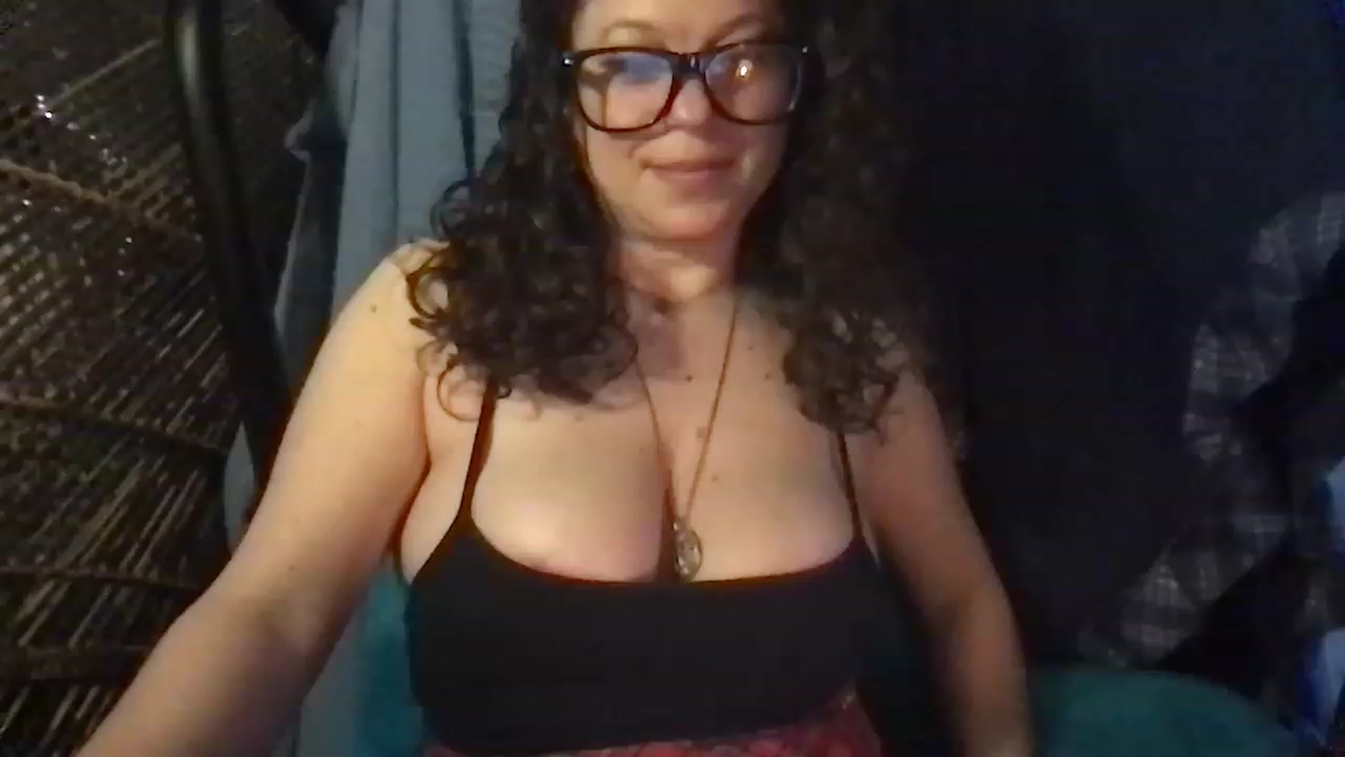 Gallery image thumbnail from Fifilarue1313's myfreecams stream on, 01/31/2023, 13:32 image 15 of 20