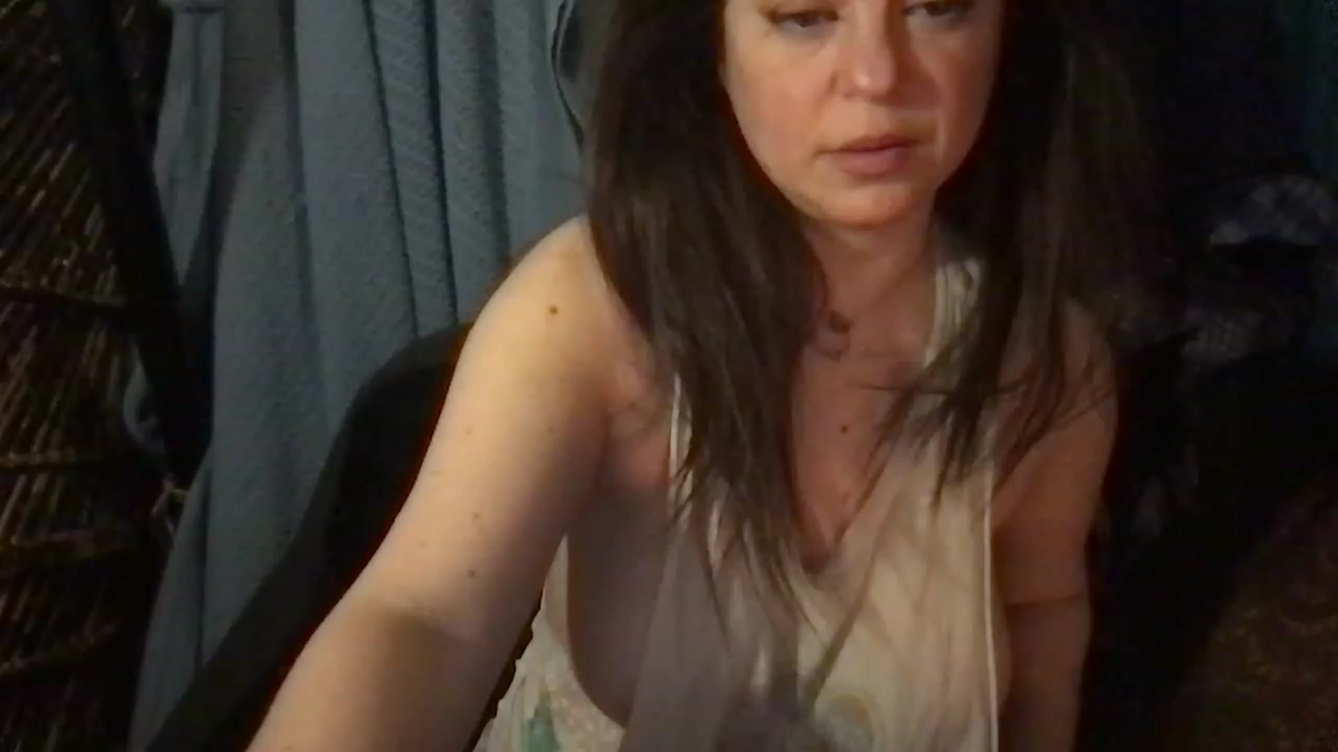 Gallery image thumbnail from Fifilarue1313's myfreecams stream on, 02/07/2023, 10:33 image 11 of 20