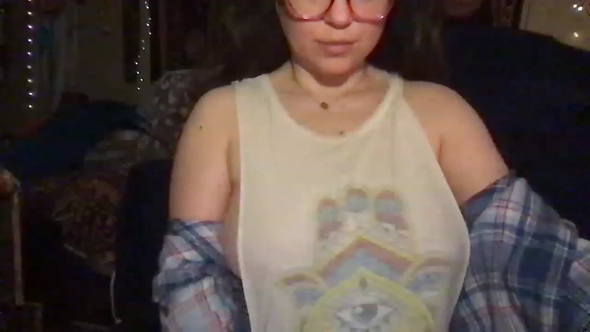 Gallery image thumbnail from Fifilarue1313's myfreecams stream on, 03/09/2023, 12:51 image 8 of 20