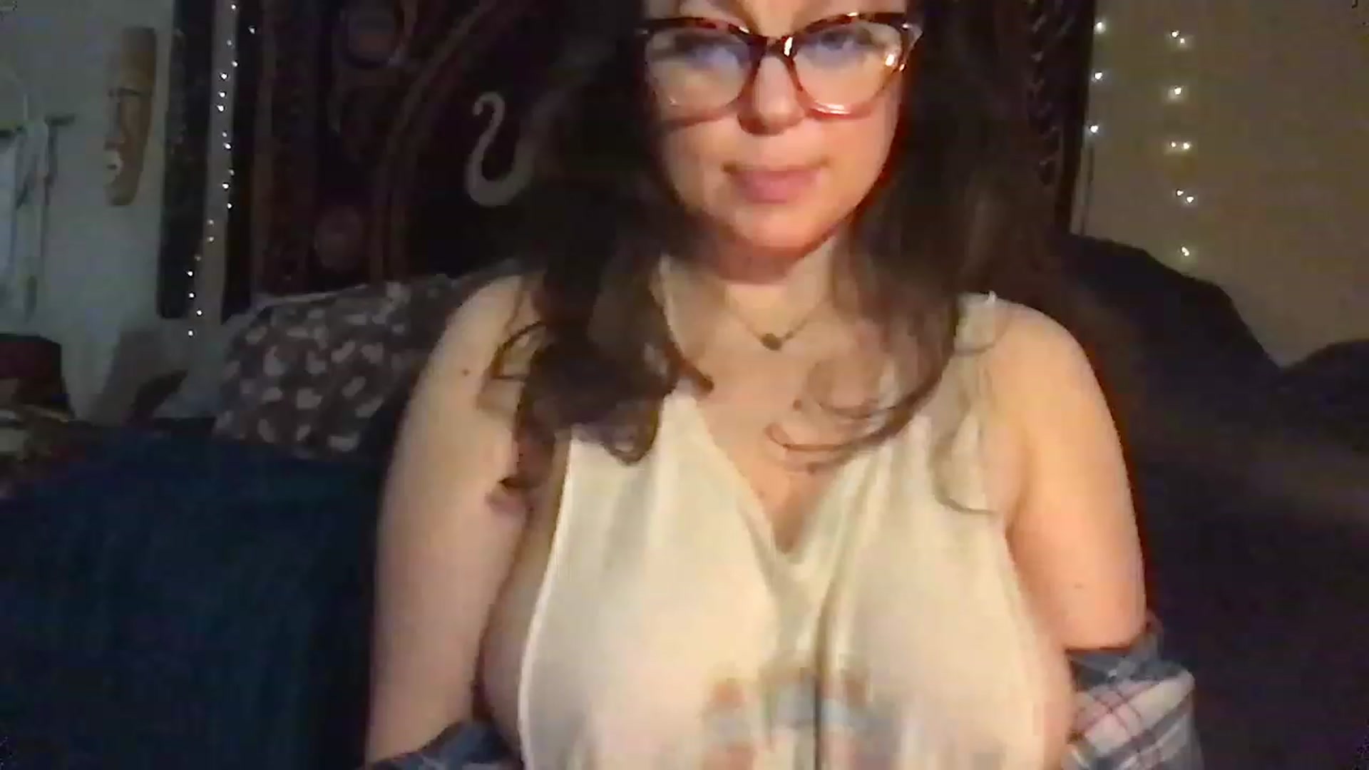 Gallery image thumbnail from Fifilarue1313's myfreecams stream on, 03/09/2023, 15:01 image 20 of 20