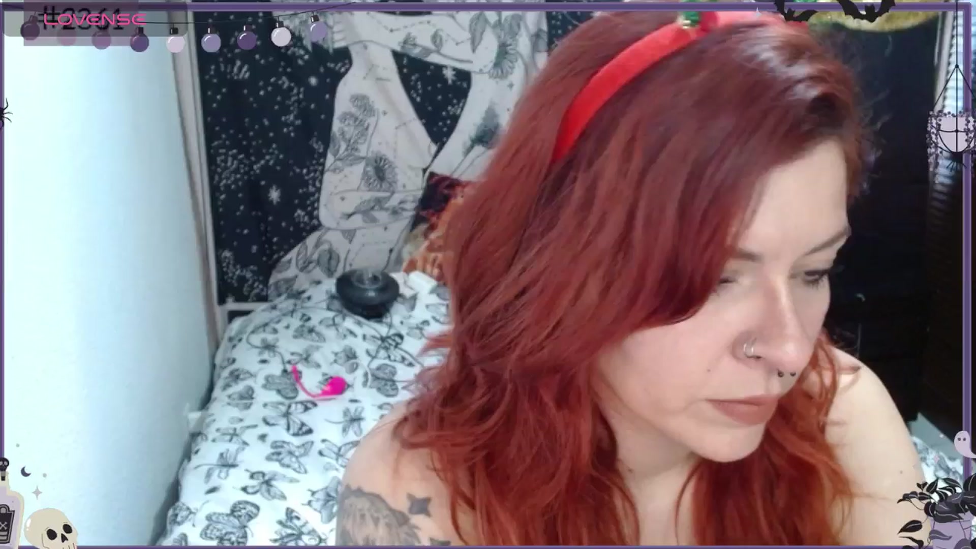 Gallery image thumbnail from FinalGirl's myfreecams stream on, 12/24/2024, 23:20 image 1 of 20
