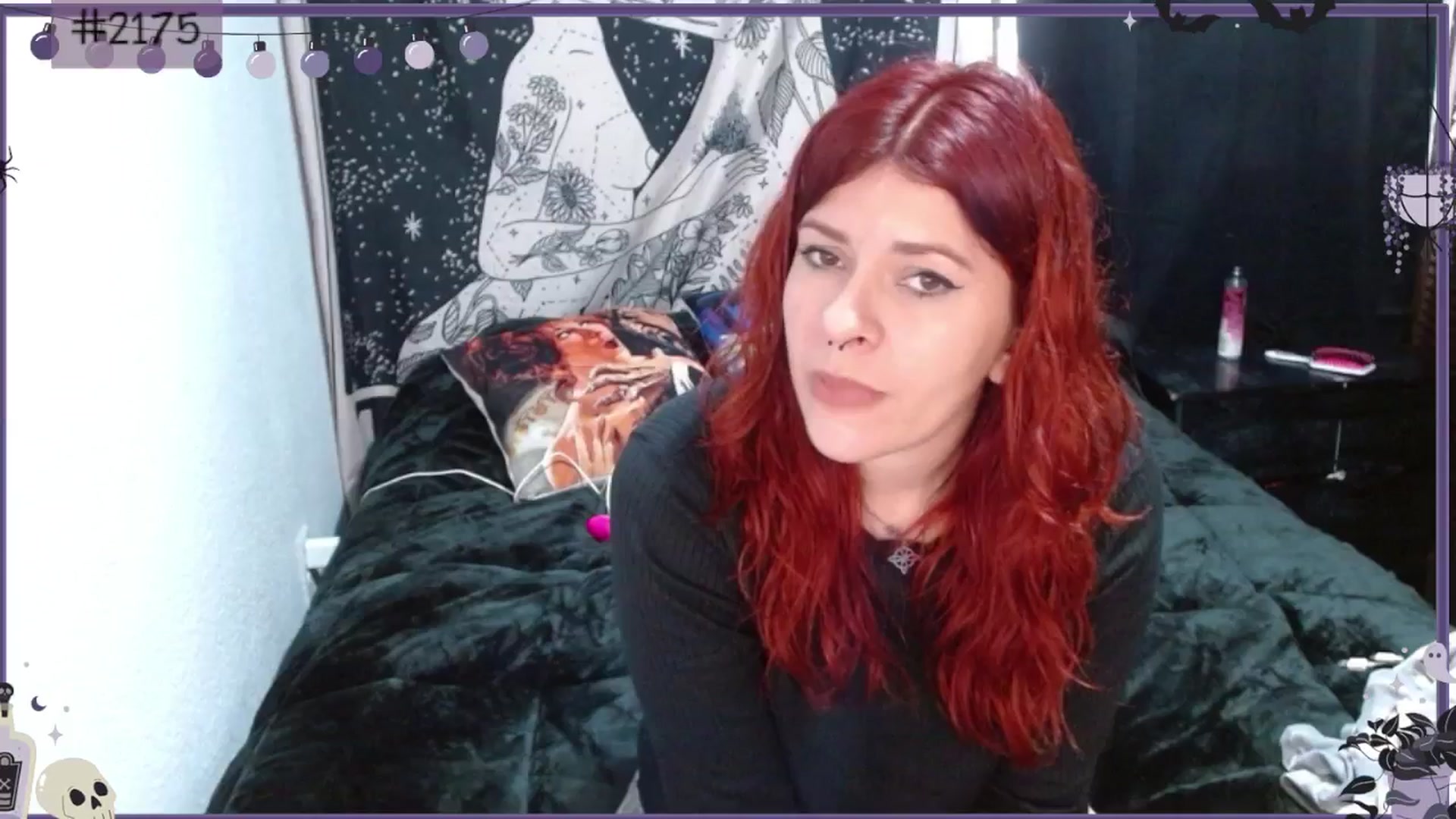 Gallery image thumbnail from FinalGirl's myfreecams stream on, 01/07/2025, 21:52 image 7 of 20