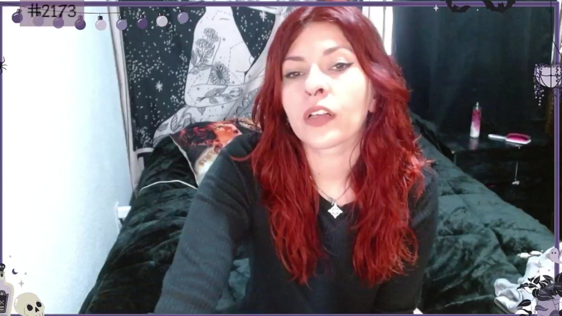 Gallery image thumbnail from FinalGirl's myfreecams stream on, 01/07/2025, 21:52 image 1 of 20