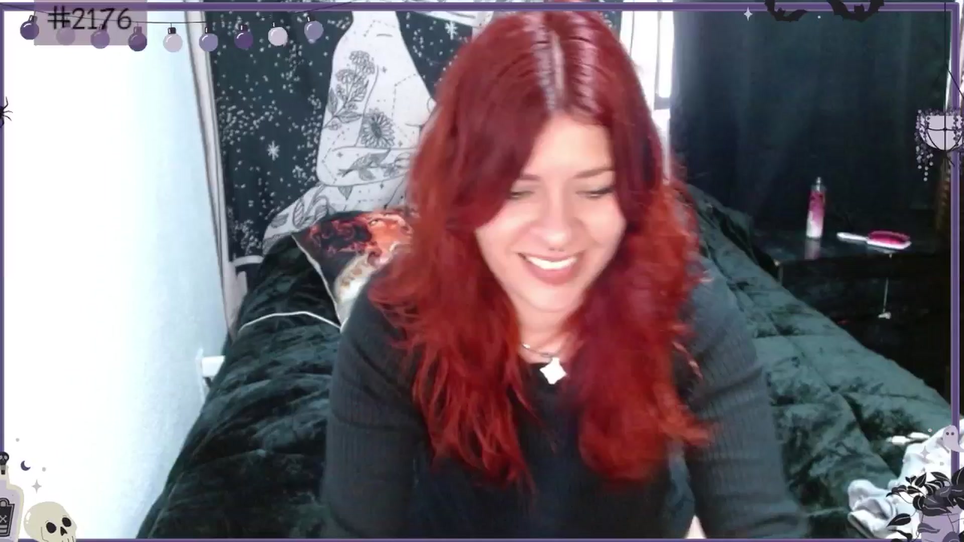 Gallery image thumbnail from FinalGirl's myfreecams stream on, 01/07/2025, 21:52 image 9 of 20