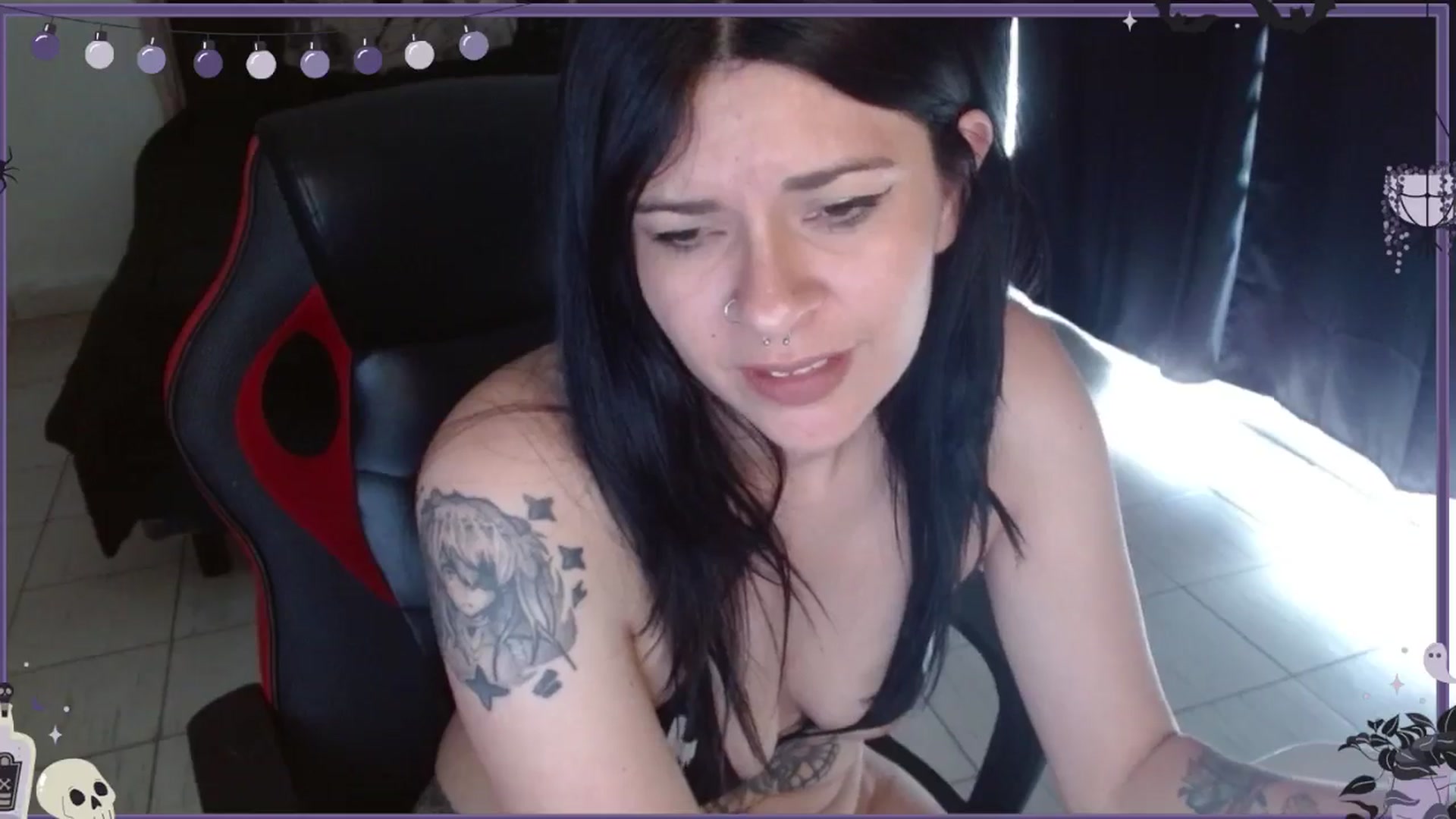 Gallery image thumbnail from FinalGirl's myfreecams stream on, 02/18/2025, 22:15 image 20 of 20
