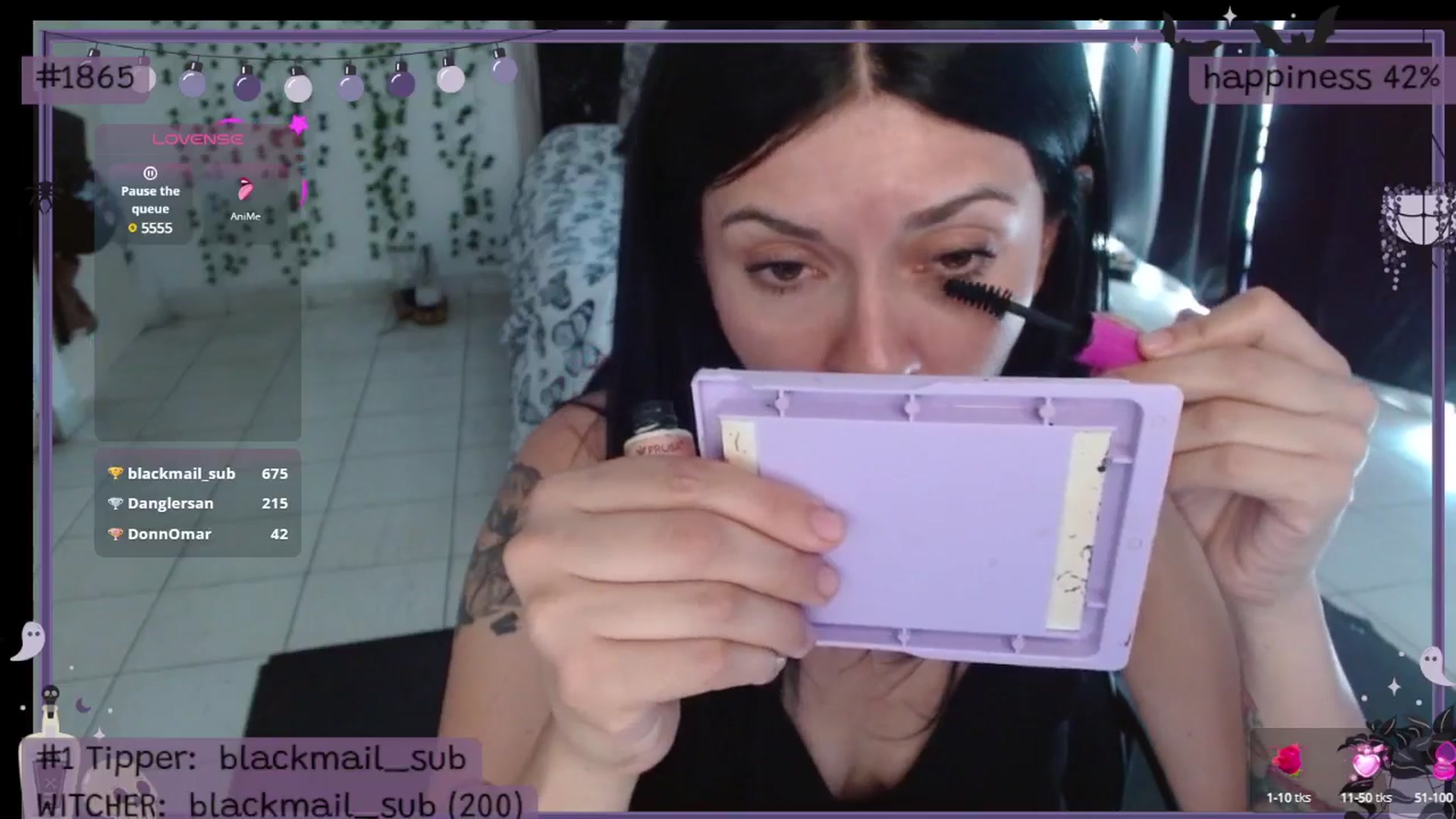 Gallery image thumbnail from FinalGirl's myfreecams stream on, 05/08/2025, 22:01 image 17 of 20