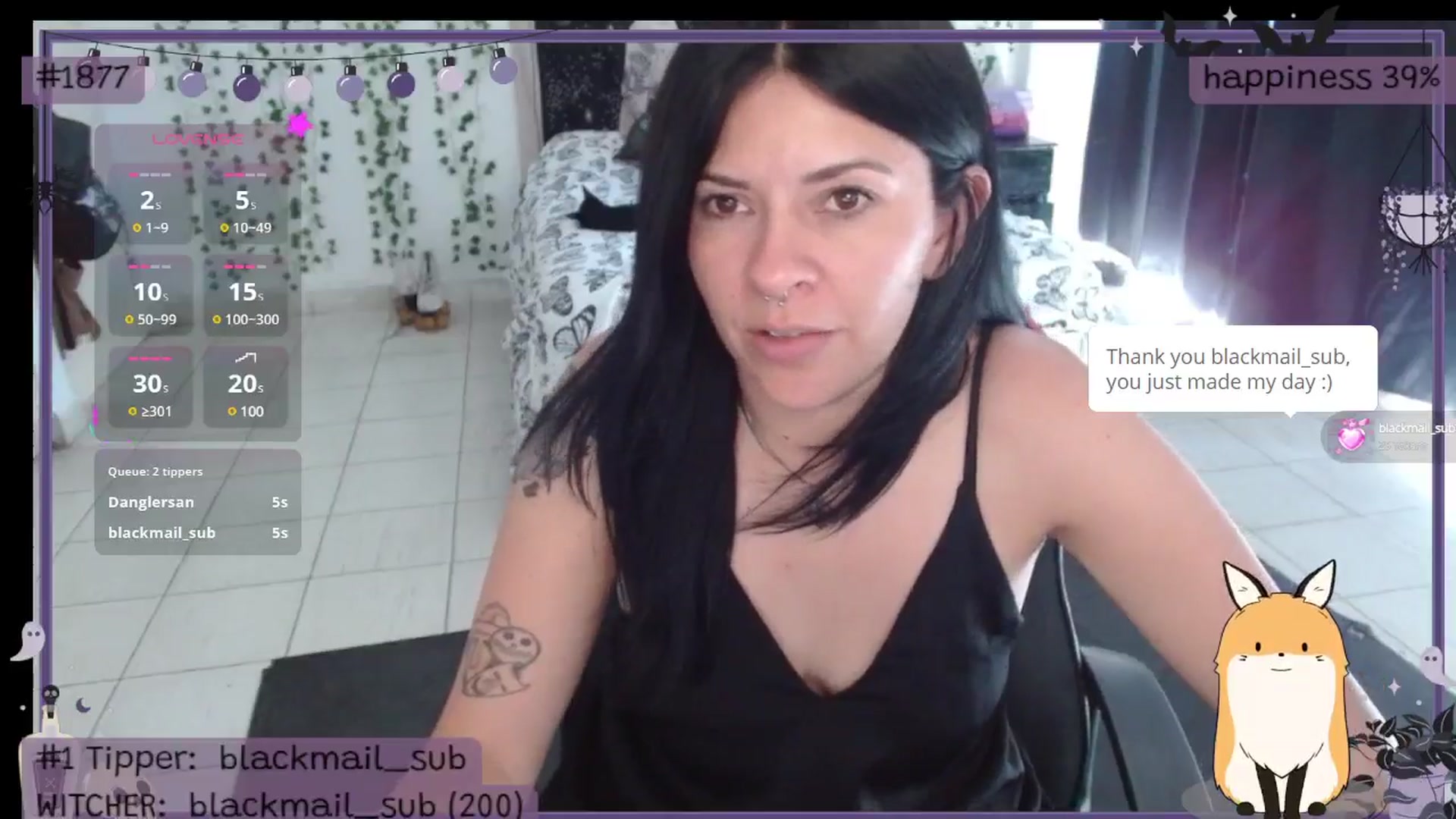 Gallery image thumbnail from FinalGirl's myfreecams stream on, 05/08/2025, 22:01 image 10 of 20