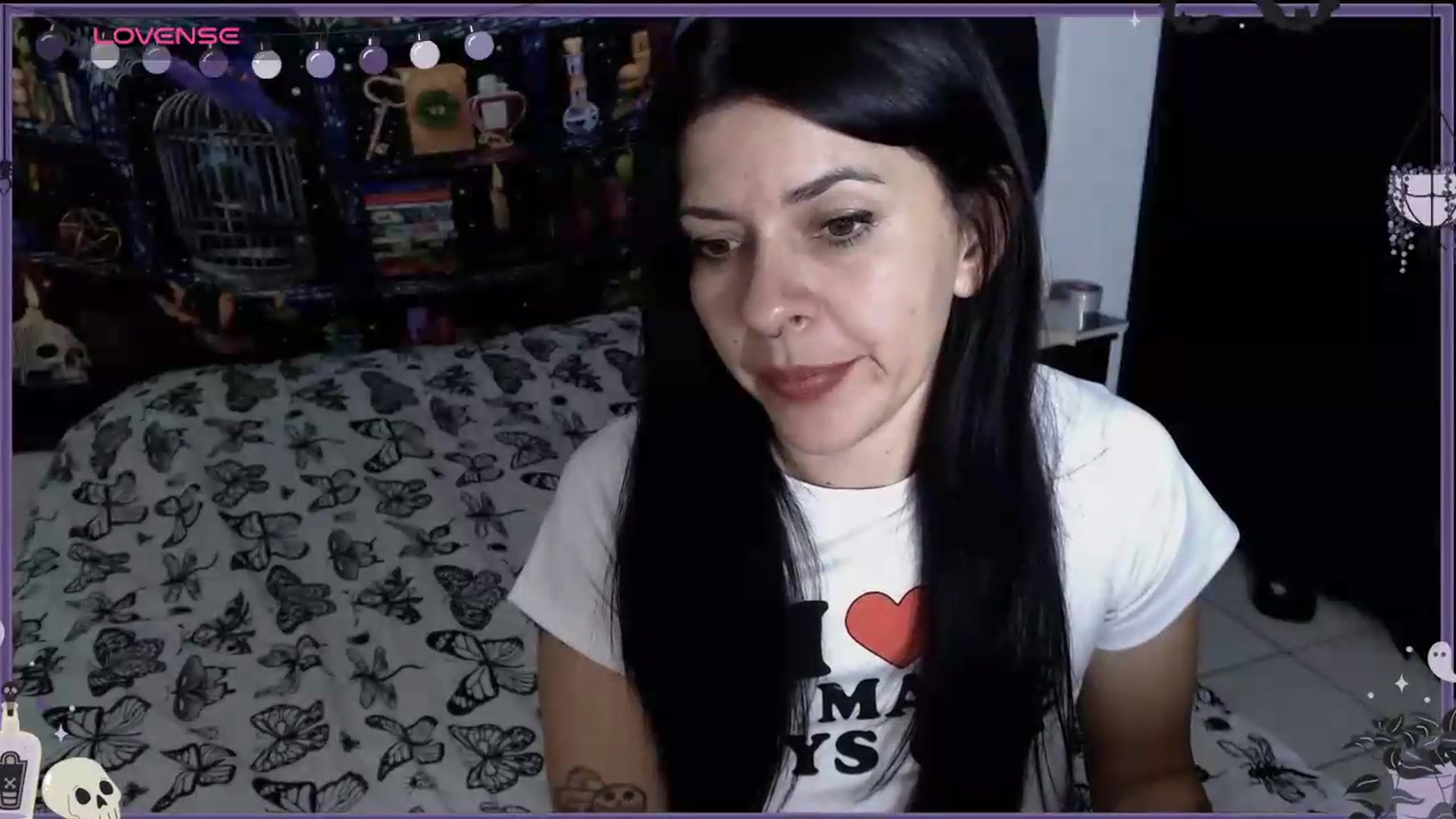 Gallery image thumbnail from FinalGirl's myfreecams stream on, 08/02/2026, 10:18 image 16 of 20
