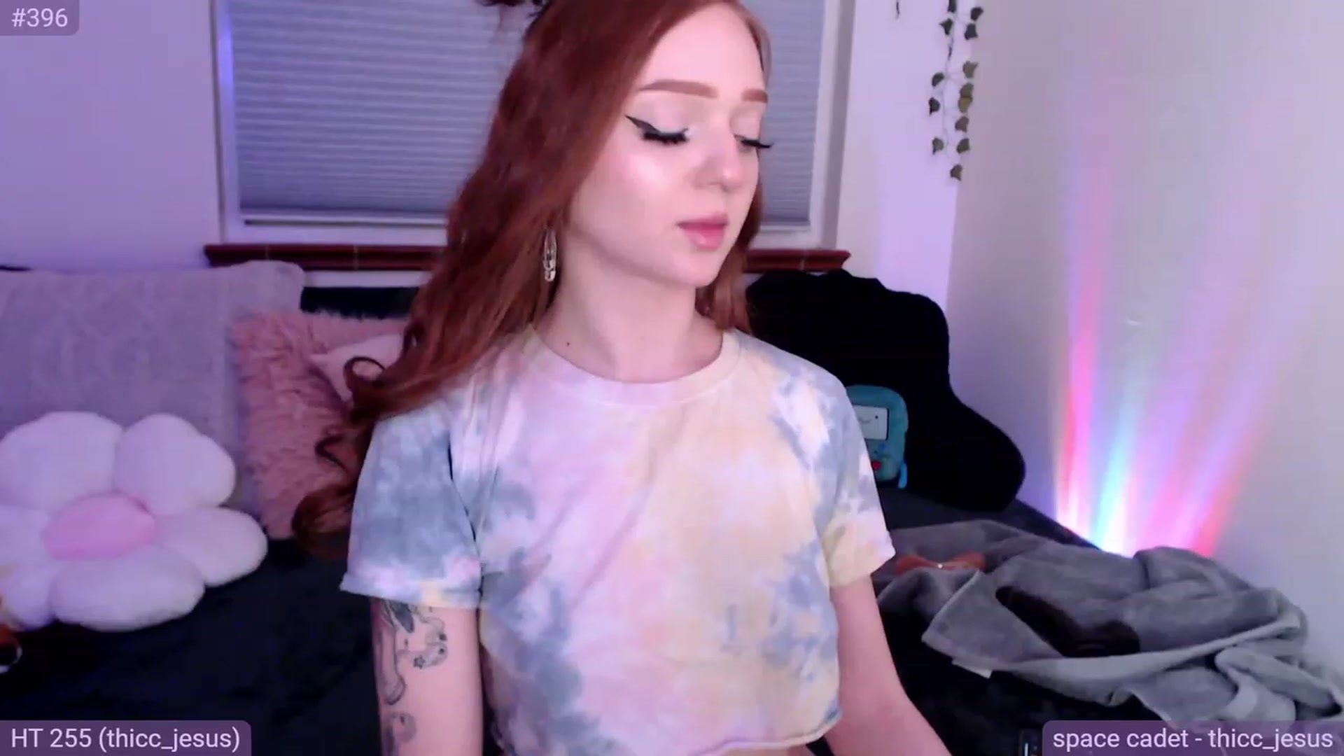 Gallery image thumbnail from Fiona's myfreecams stream on, 03/31/2023, 09:10 image 16 of 20