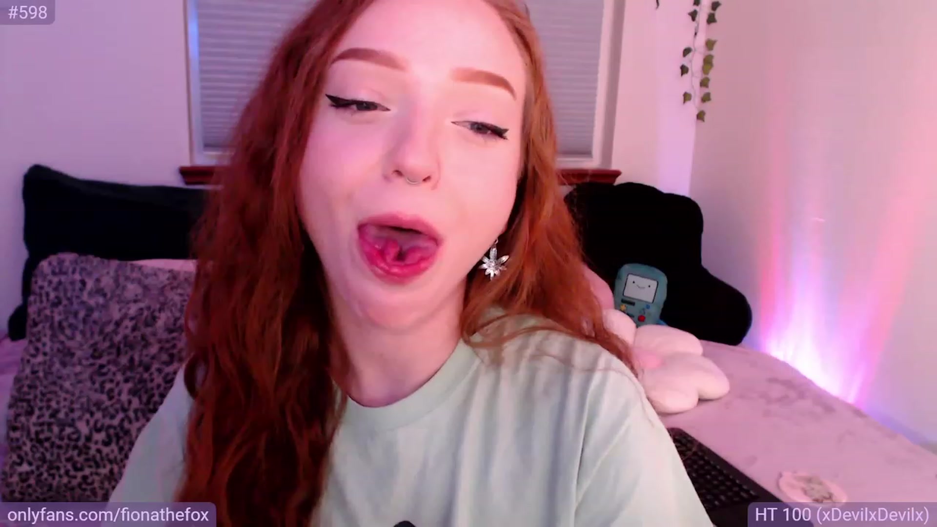 Gallery image thumbnail from Fiona's myfreecams stream on, 05/04/2023, 09:12 image 8 of 20