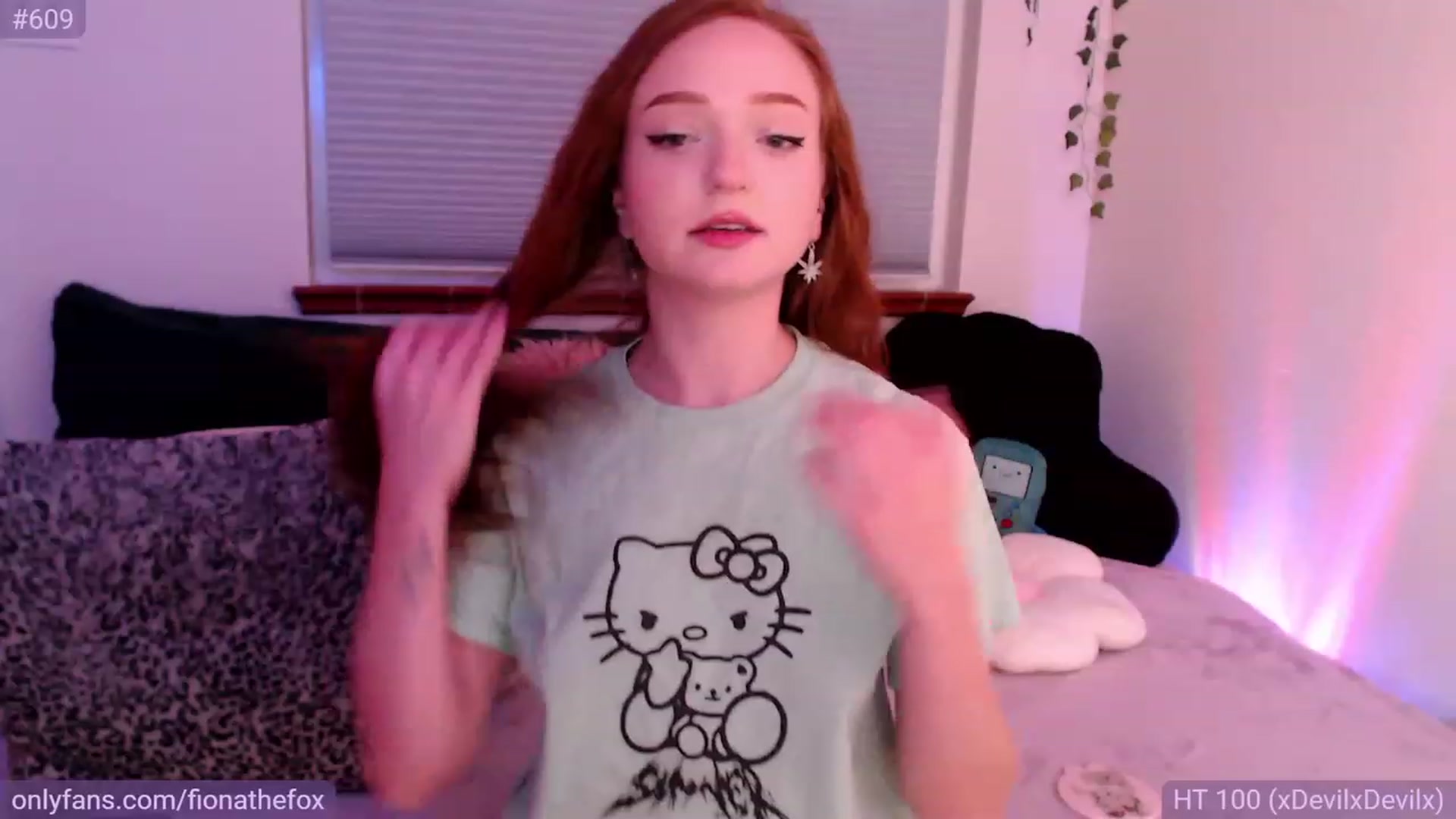 Gallery image thumbnail from Fiona's myfreecams stream on, 05/04/2023, 09:12 image 6 of 20
