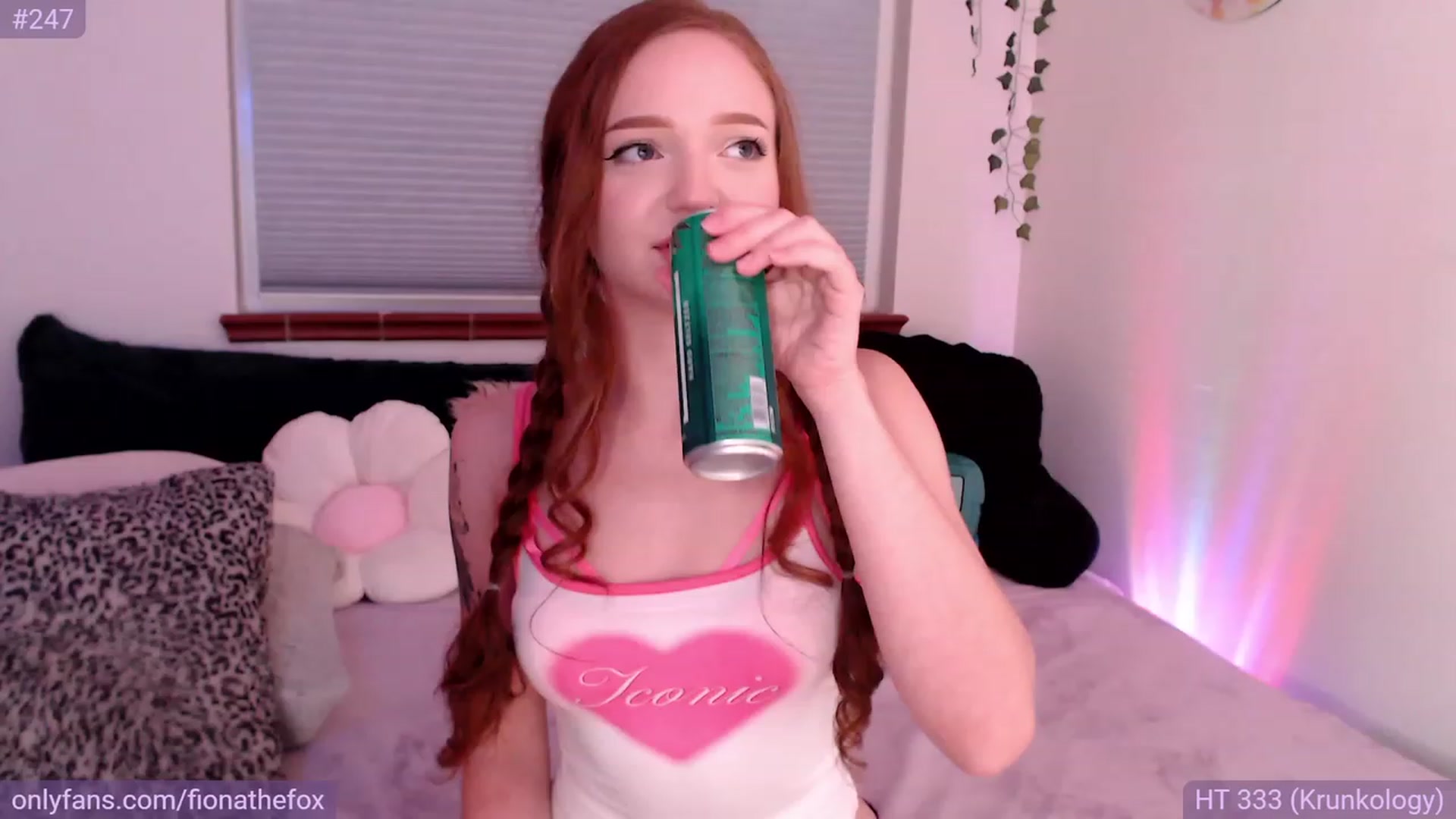 Gallery image thumbnail from Fiona's myfreecams stream on, 05/13/2023, 06:12 image 5 of 20
