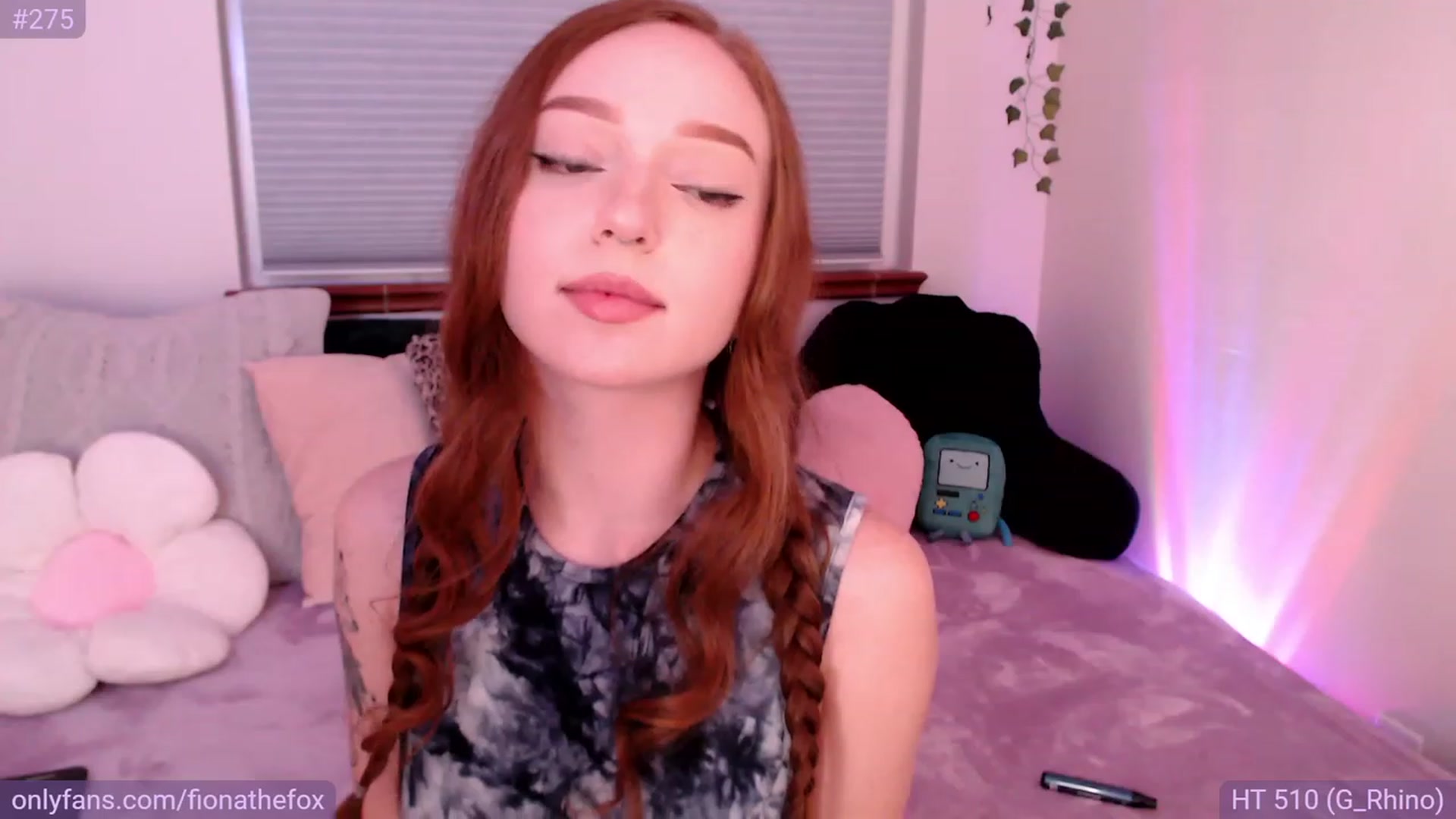 Gallery image thumbnail from Fiona's myfreecams stream on, 05/20/2023, 07:30 image 8 of 20