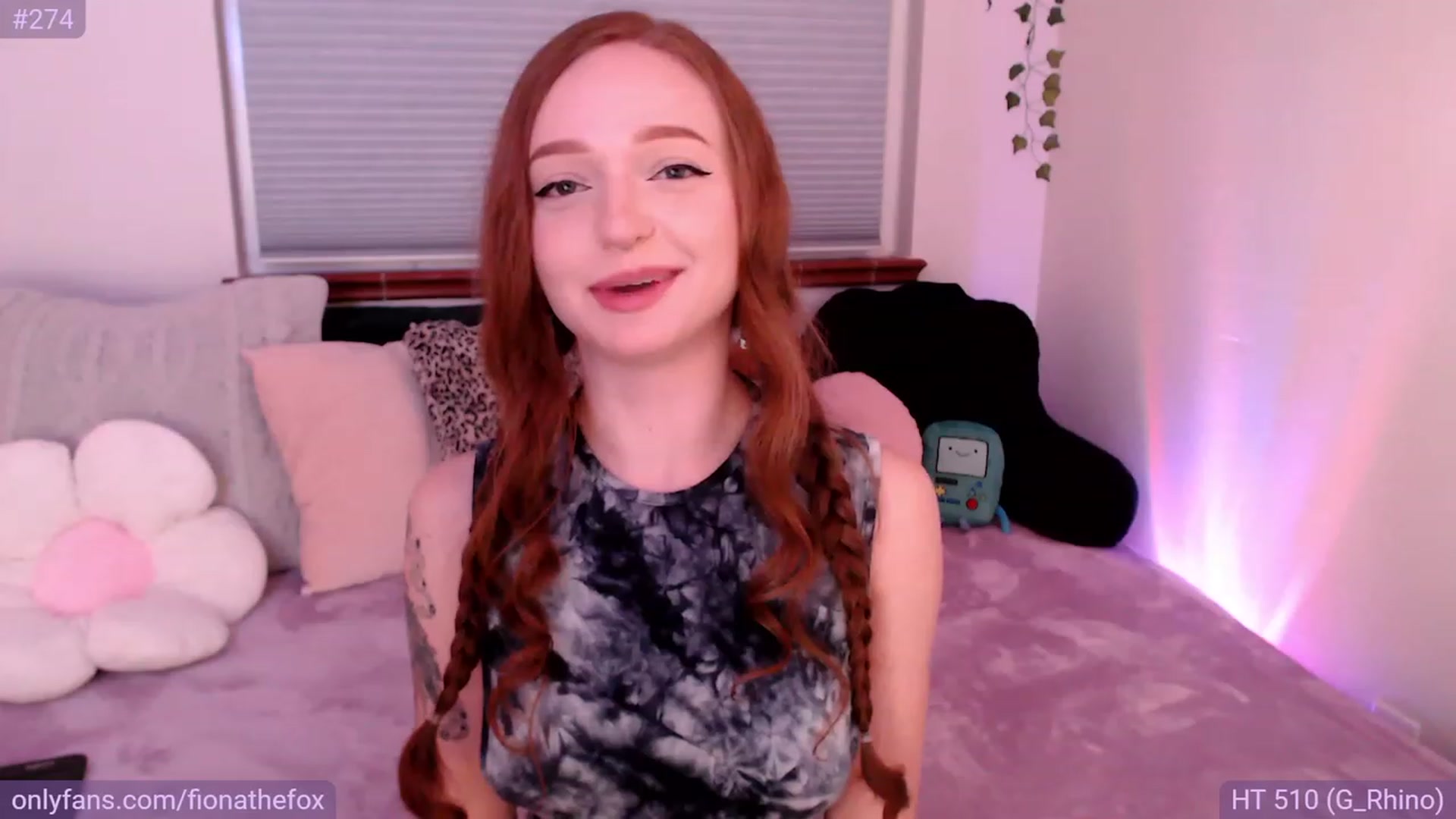 Gallery image thumbnail from Fiona's myfreecams stream on, 05/20/2023, 07:30 image 6 of 20