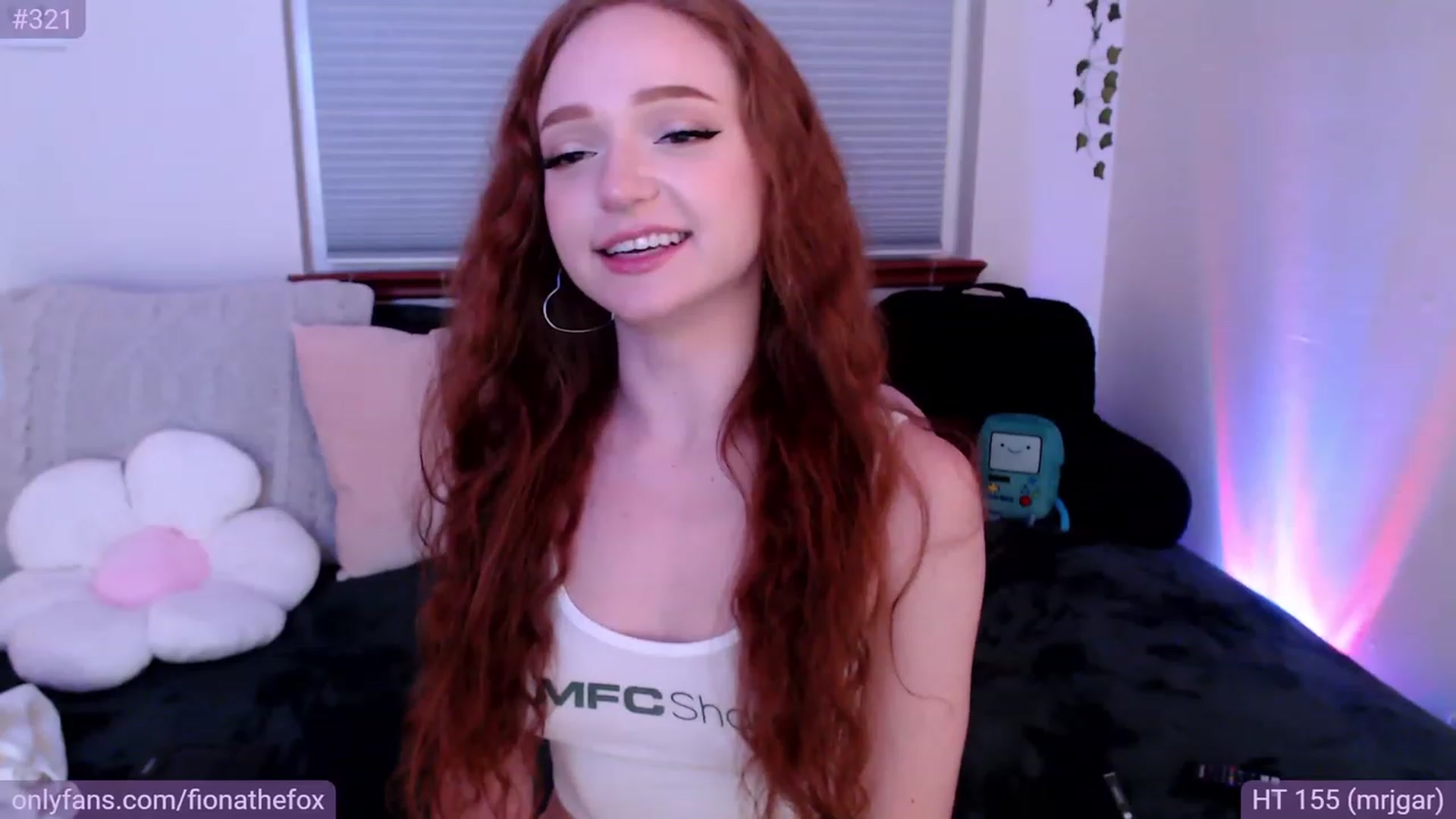 Gallery image thumbnail from Fiona's myfreecams stream on, 05/30/2023, 08:31 image 2 of 20