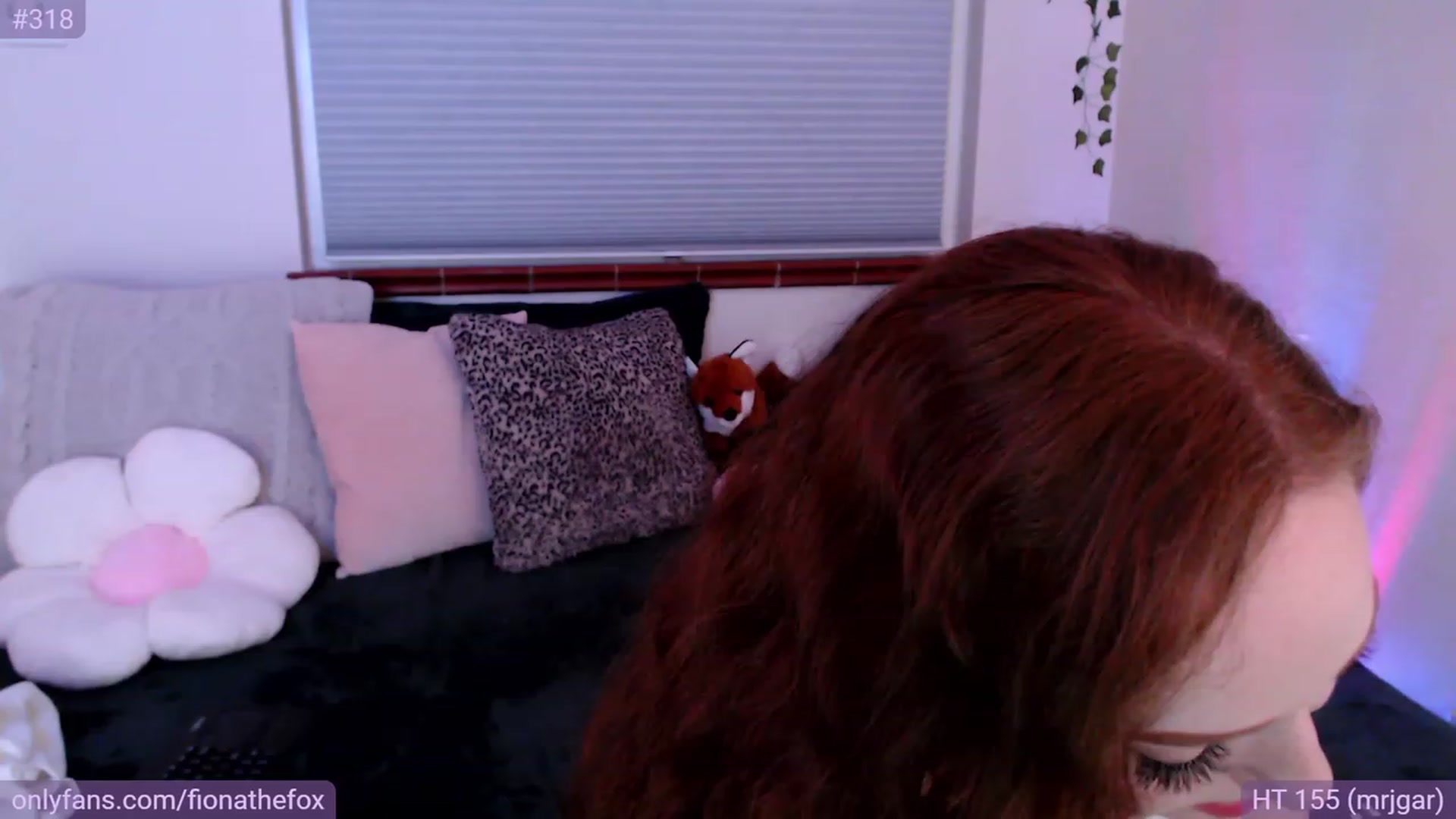 Gallery image thumbnail from Fiona's myfreecams stream on, 05/30/2023, 08:31 image 12 of 20