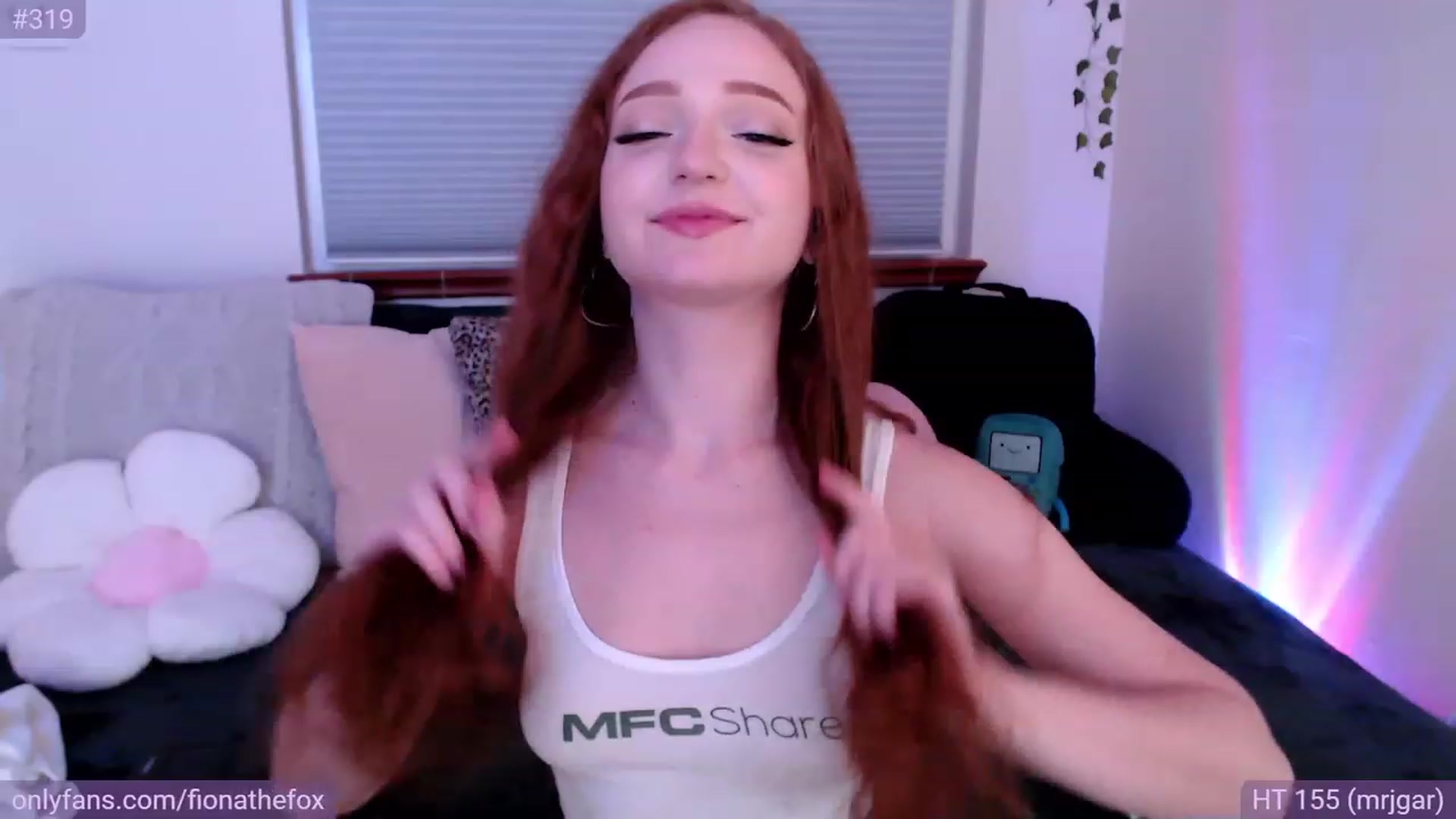 Gallery image thumbnail from Fiona's myfreecams stream on, 05/30/2023, 08:31 image 4 of 20