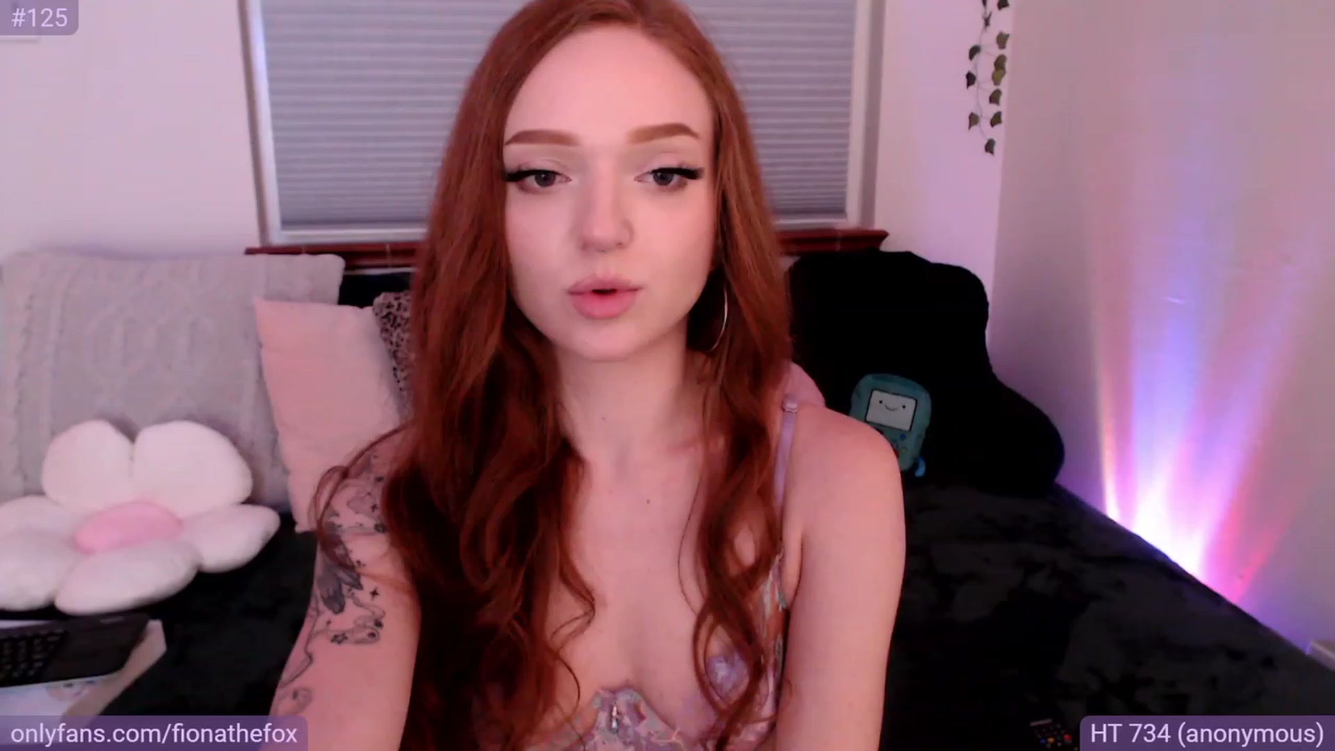 Gallery image thumbnail from Fiona's myfreecams stream on, 06/01/2023, 10:03 image 19 of 20